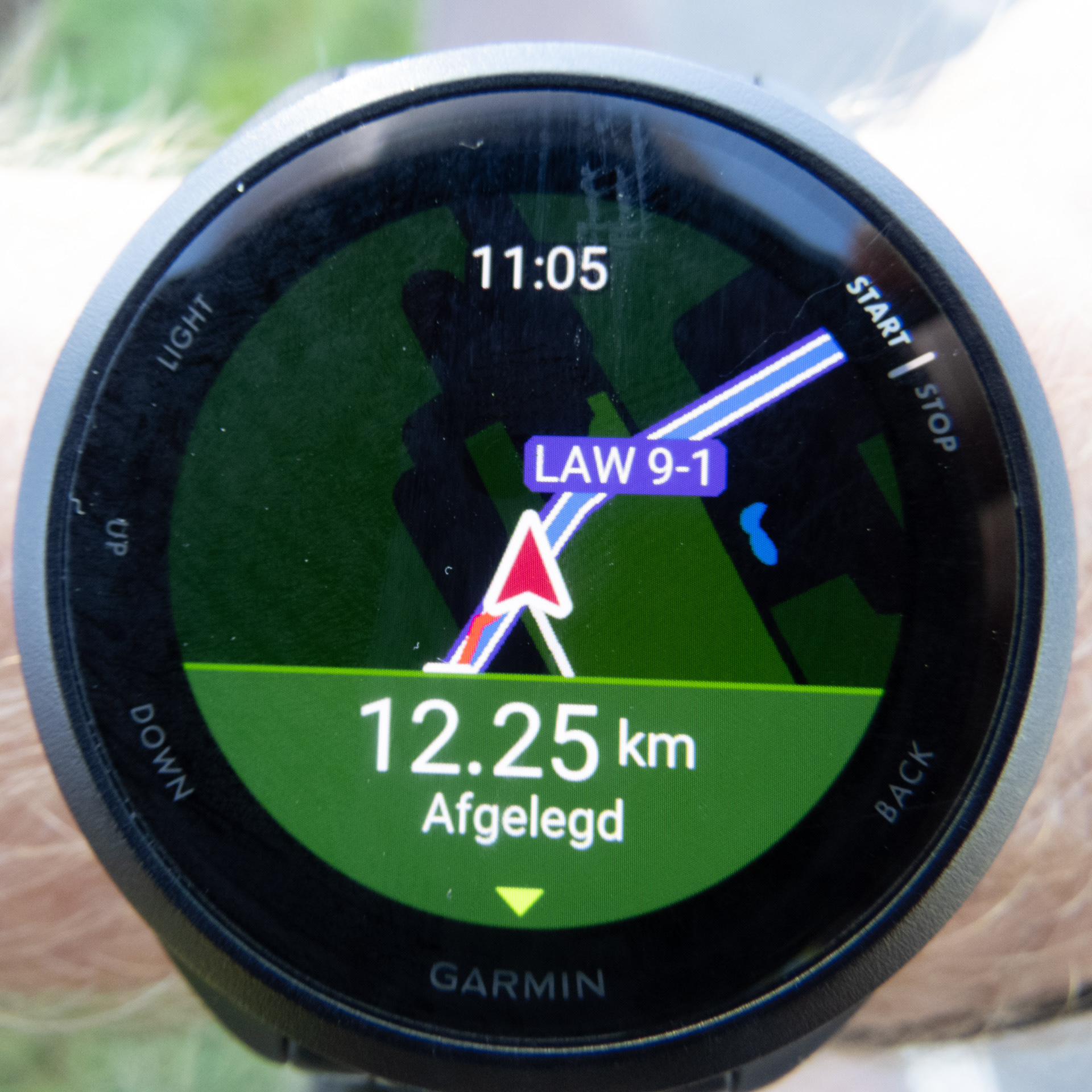 Navigatie met Komoot op Garmin werkt voortreffelijk, 40km, 8 uur lang