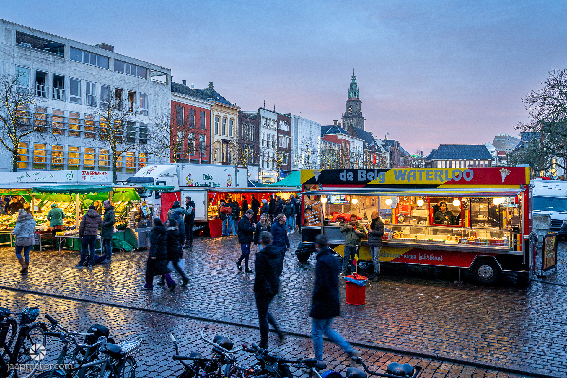 Wat een gezellige markt hebben die Groningers!
