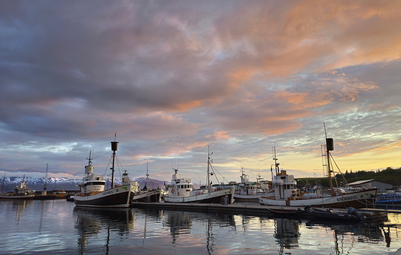Húsavík under the midnight sun