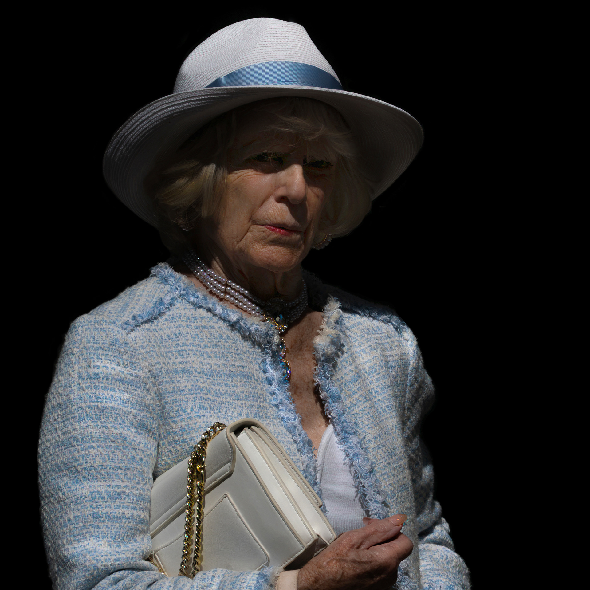 Dapper lady, Harrogate