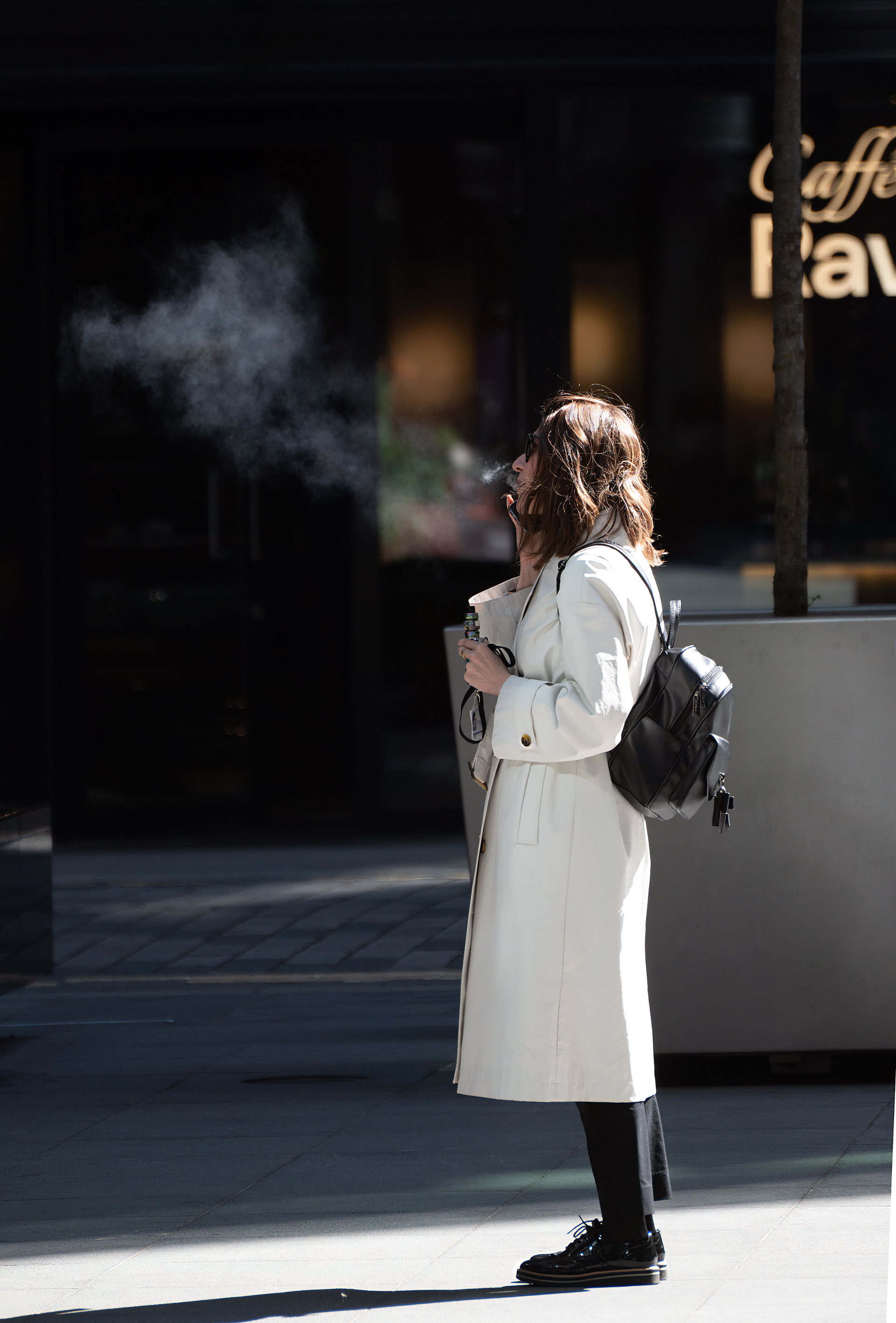 Vaping, Fenchurch Ave, City
