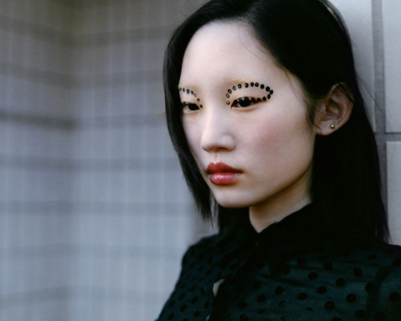 Yoon Omusi by Daniel Antropik