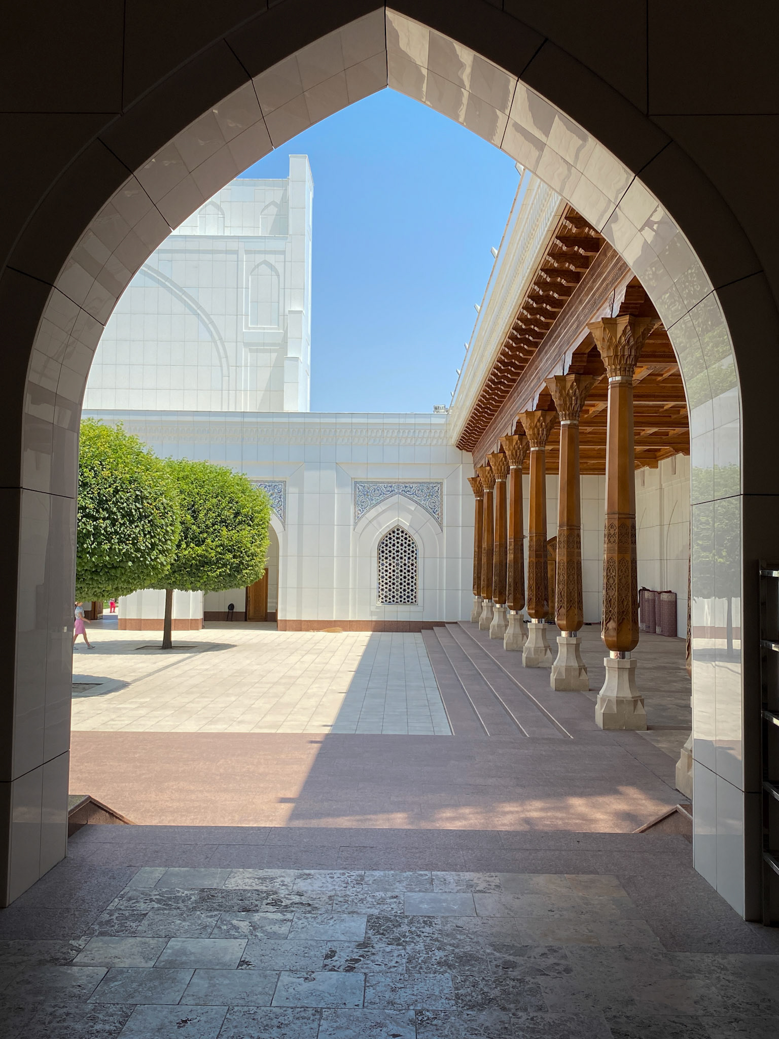 Minor mosque (white mosque)