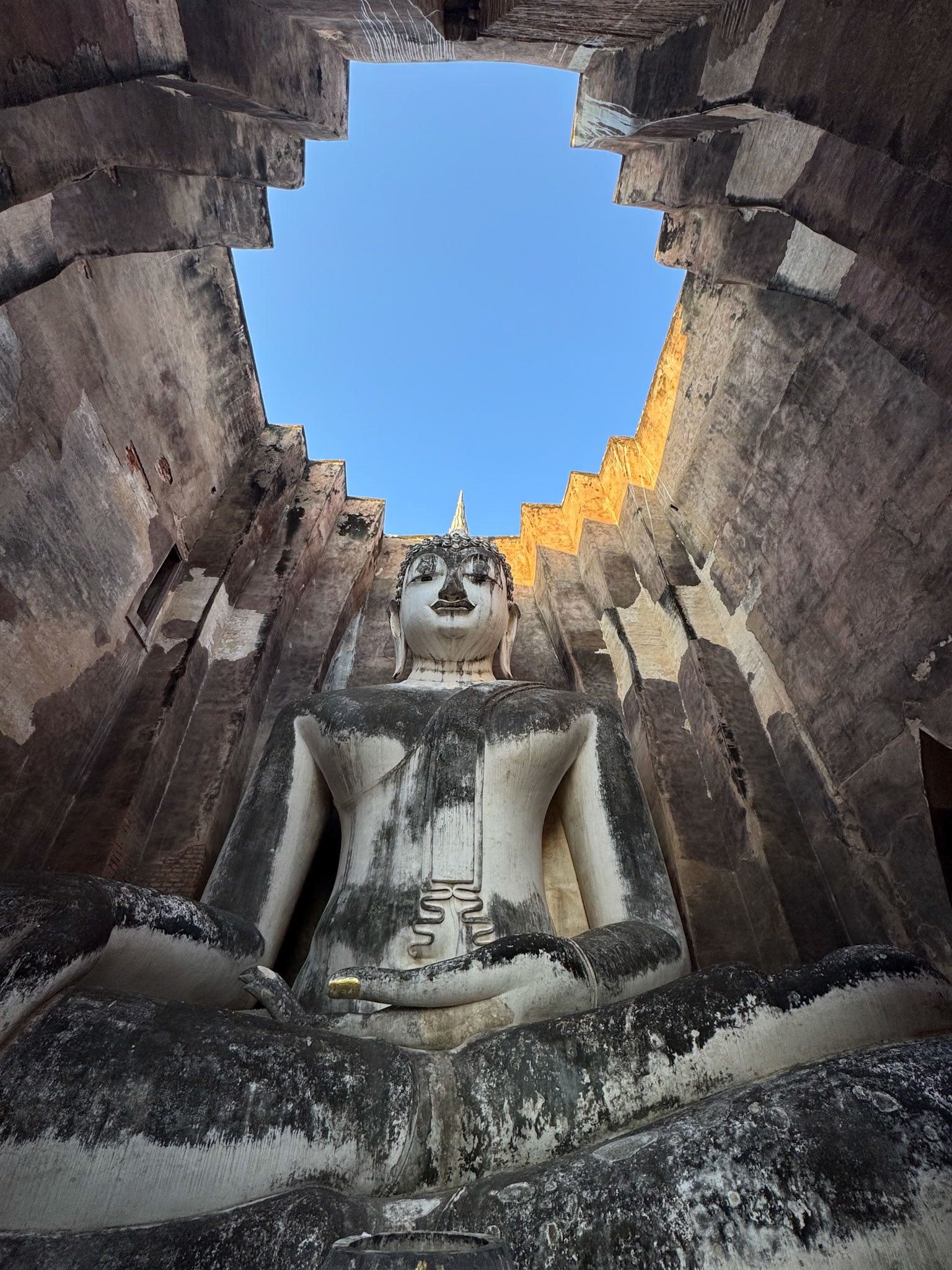 Wat Si Chum, Sukhotai