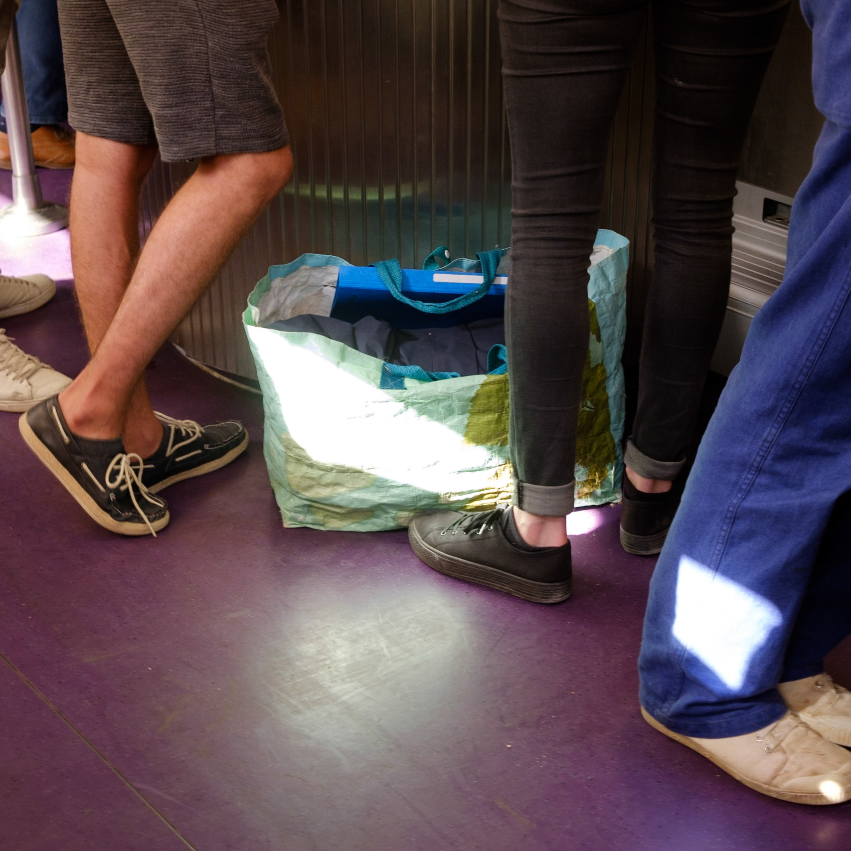 Une vision intérieure et carrée d'un voyage...