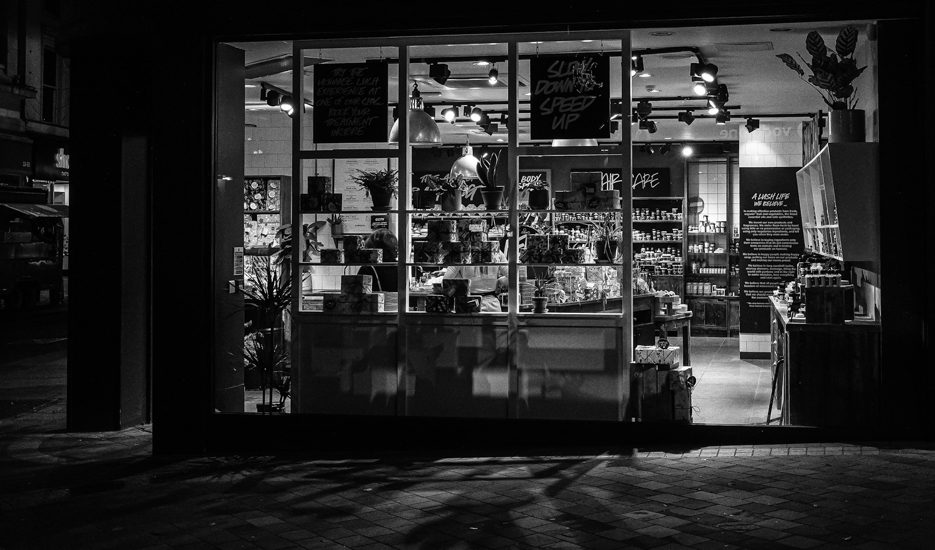 Black and White at night, Image By Andy Ainsworth