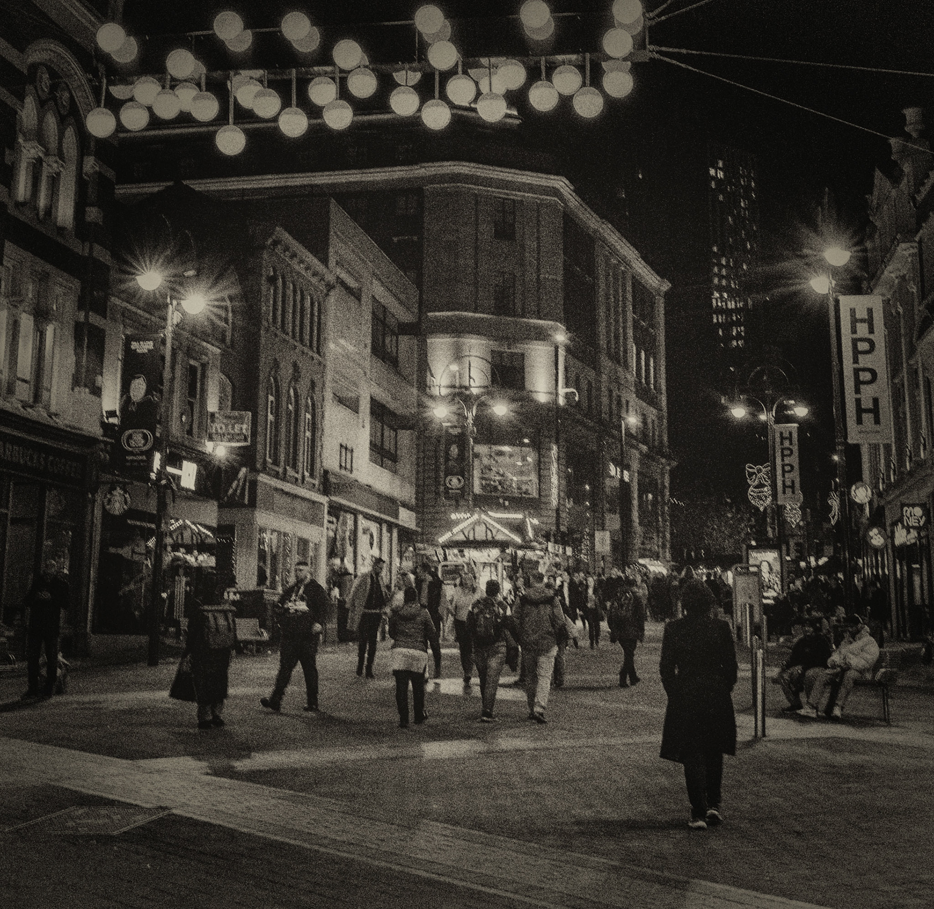 Leeds B&W  Image By Andy Ainsworth