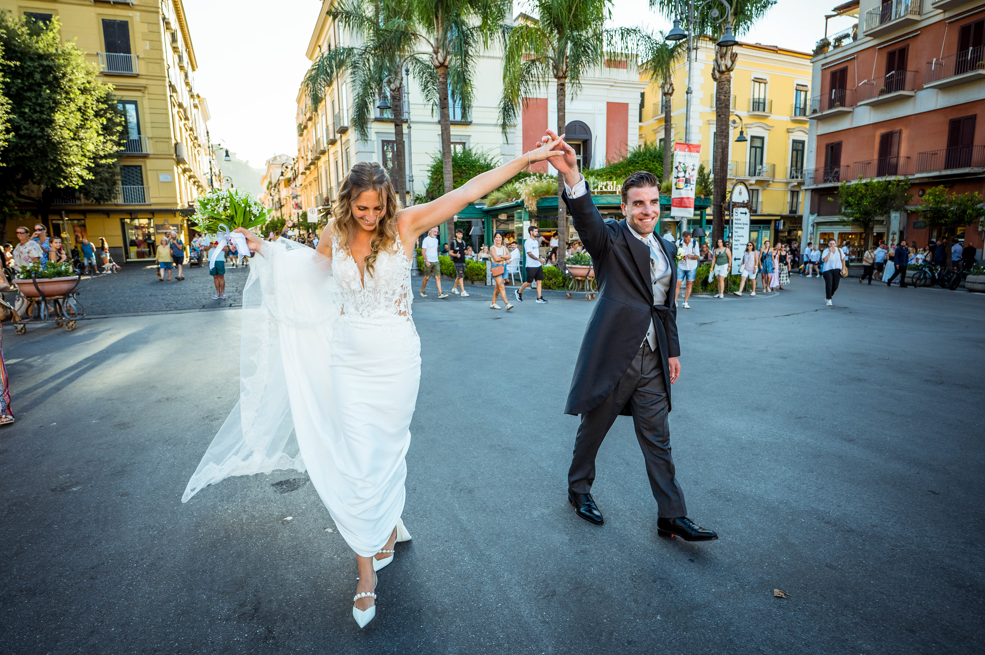 wedding luxury in Sorrento Coast  Grand Hotel Excelsior Vittoriawedding photography