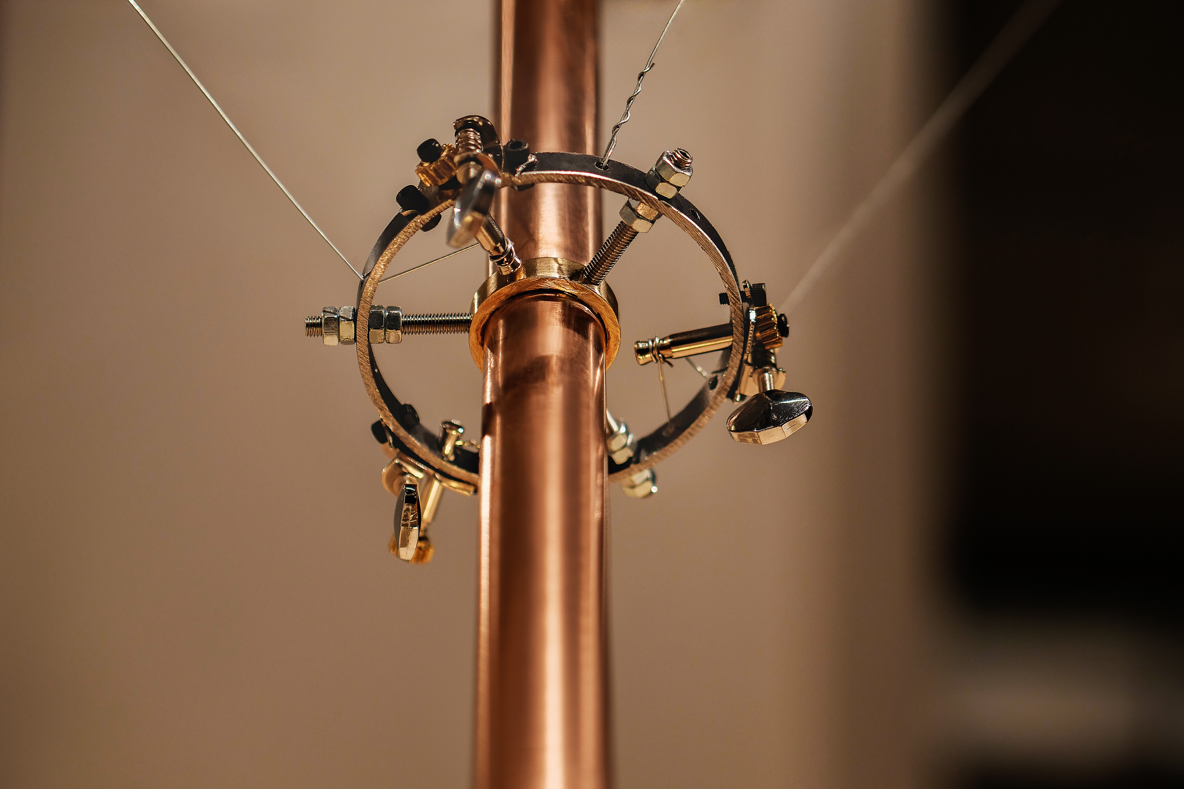 The latest iteration of the connecting part involves tuning pegs.