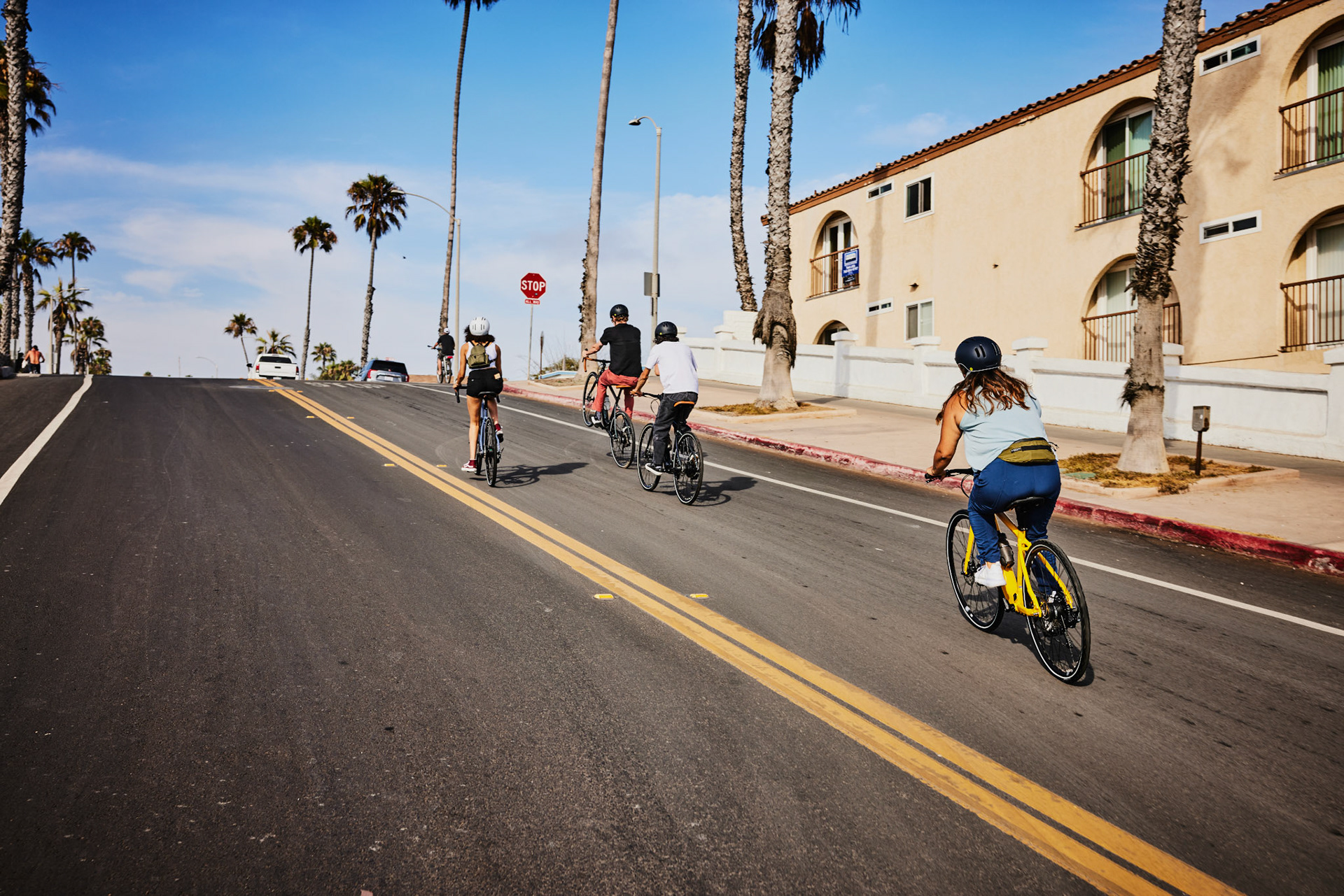 Momentum Outdoor Shoot