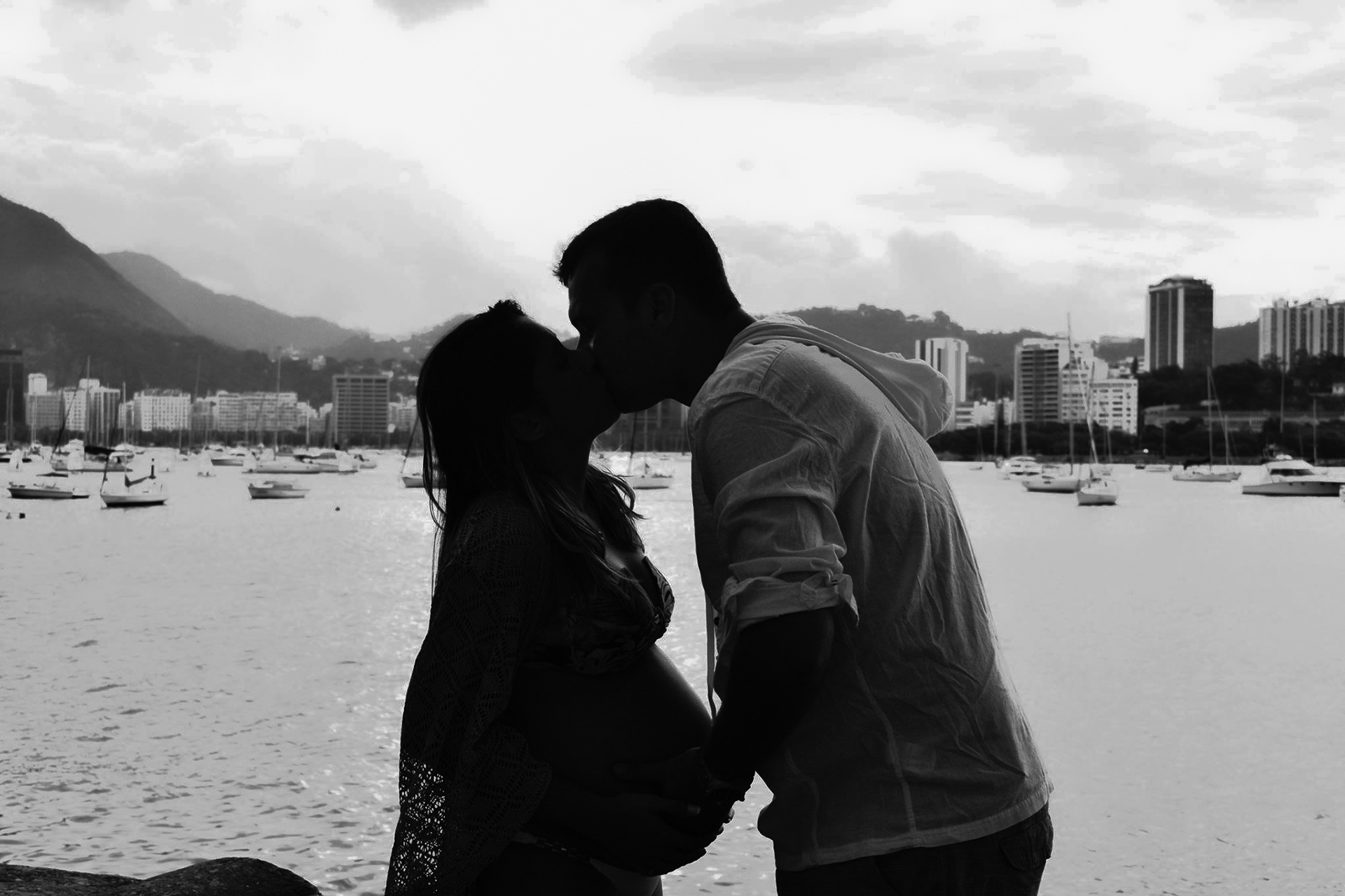 Pregnancy photoshoot - Priscilla & Tadeu, Rio de Janeiro - Brazil 2015