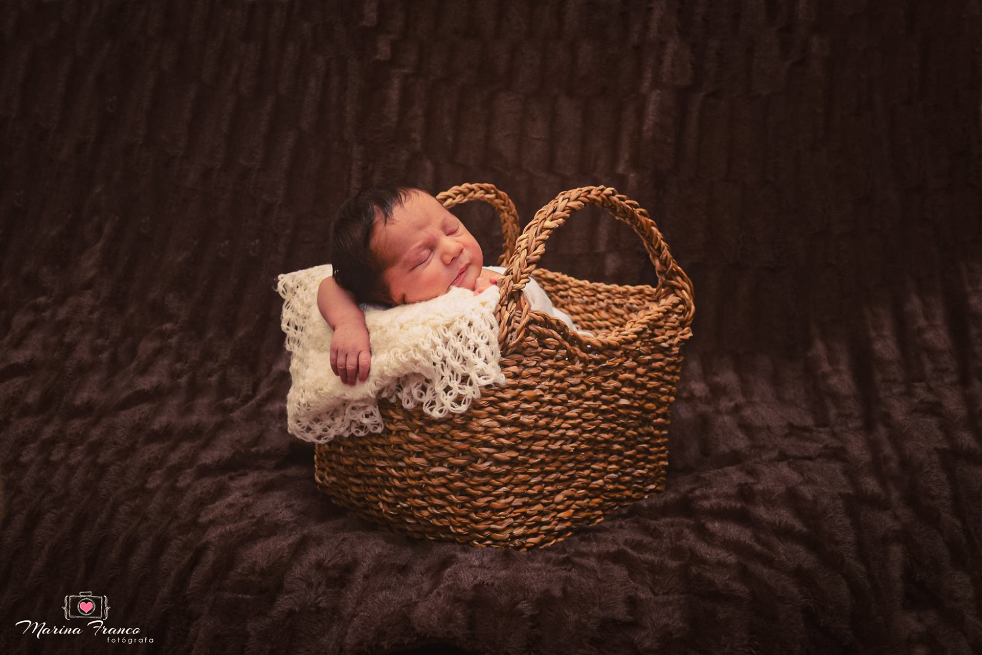Newborn Photoshoot - Rafael at Rio de Janeiro, 2015
