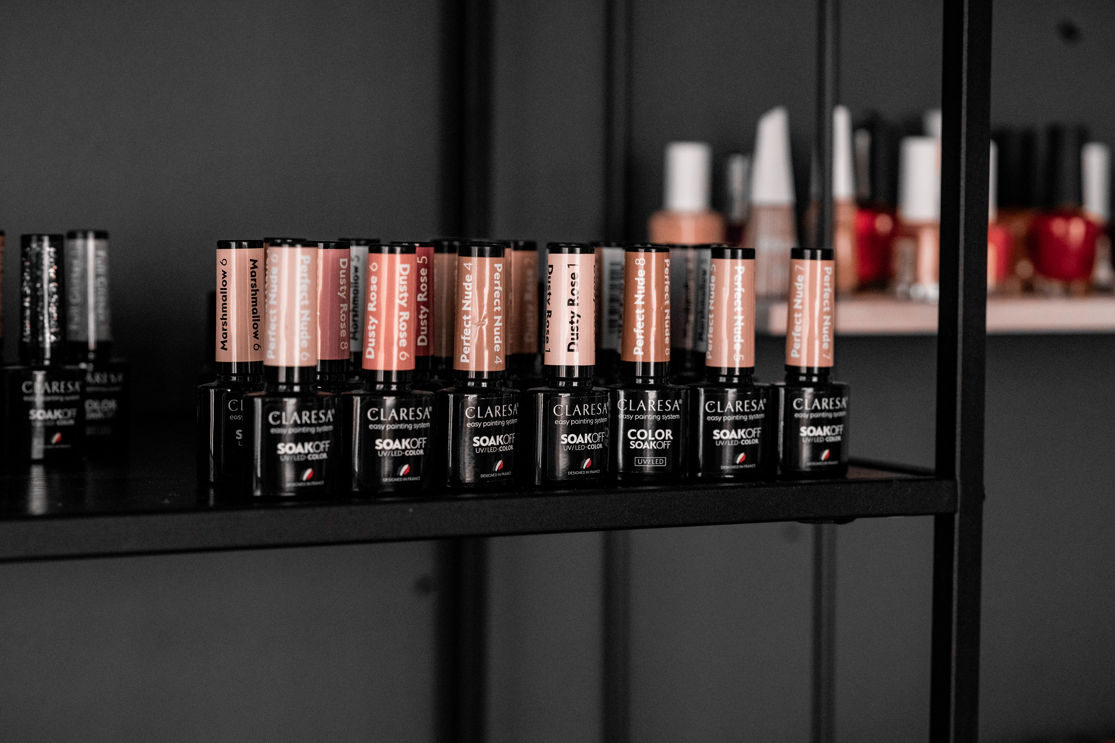 Hair Salon candids for Brazilian Beauty, 2023