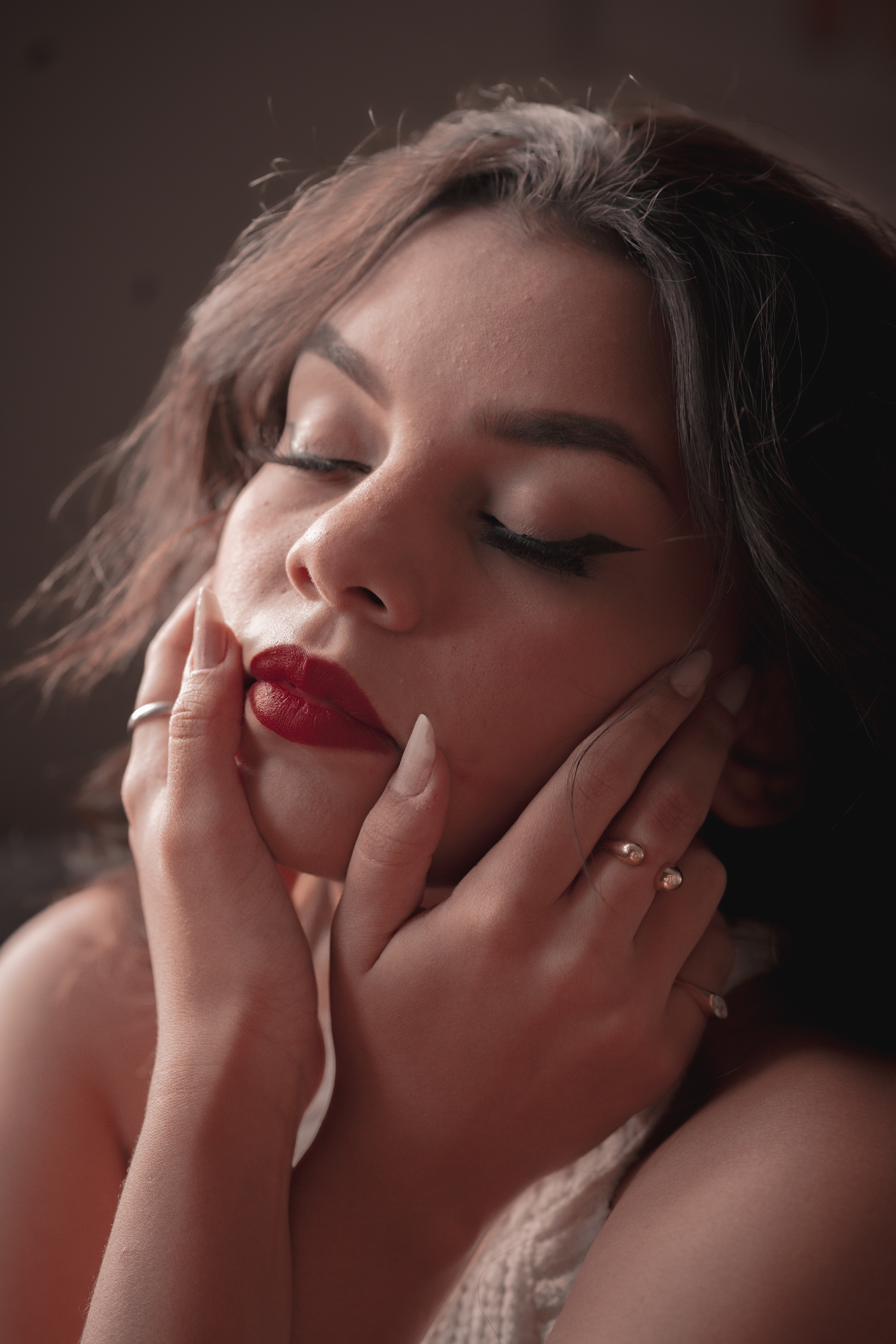 Jewellery photoshoot for Dipua, 2023