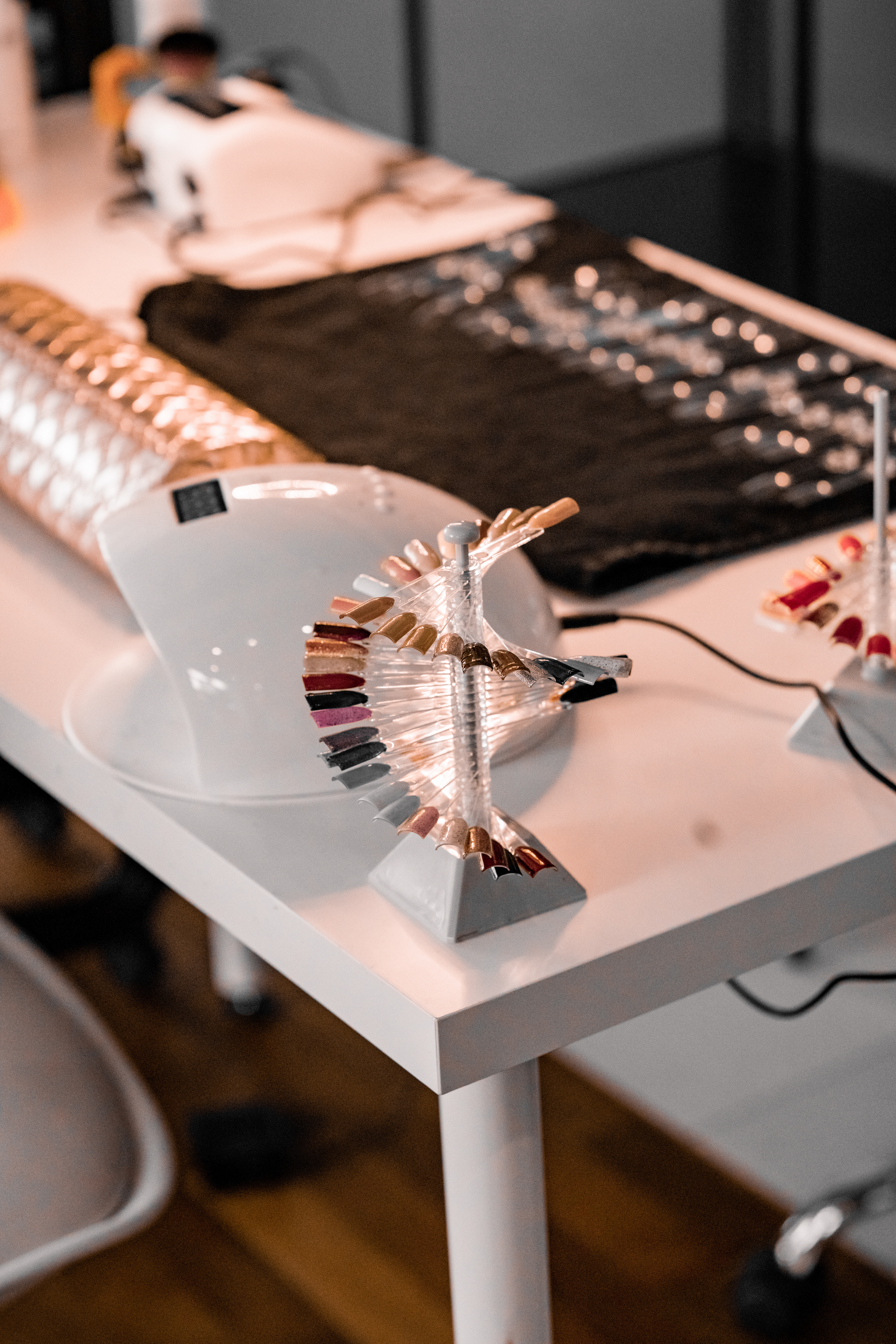 Hair Salon candids for Brazilian Beauty, 2023