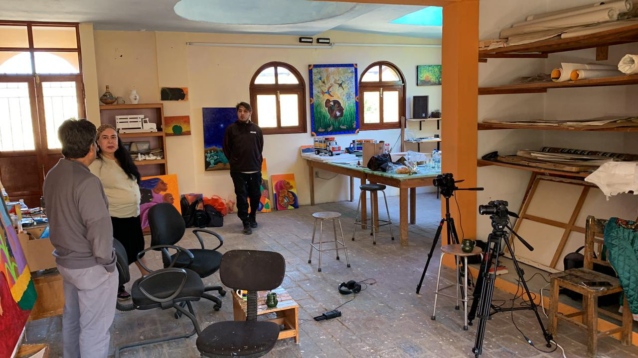 Fotografía durante el rodaje las entrevistas del proyecto Tamayo Total (Oaxaca, 2023).
