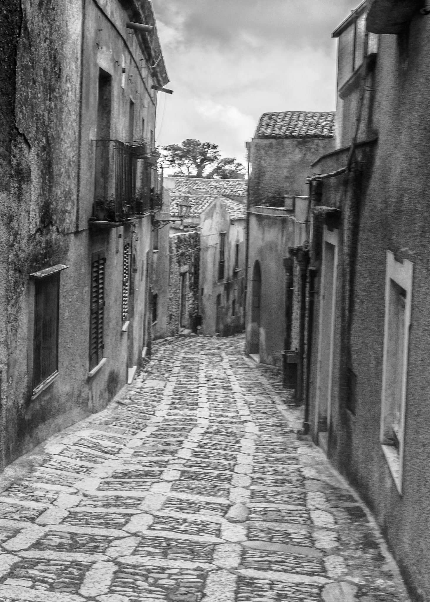 Cobblestone Alley, Sicily