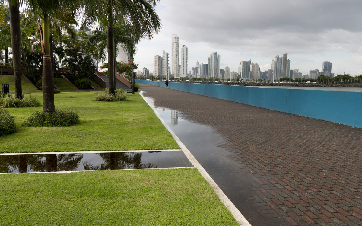 Costa Cintura in Panama City after a rainstorm