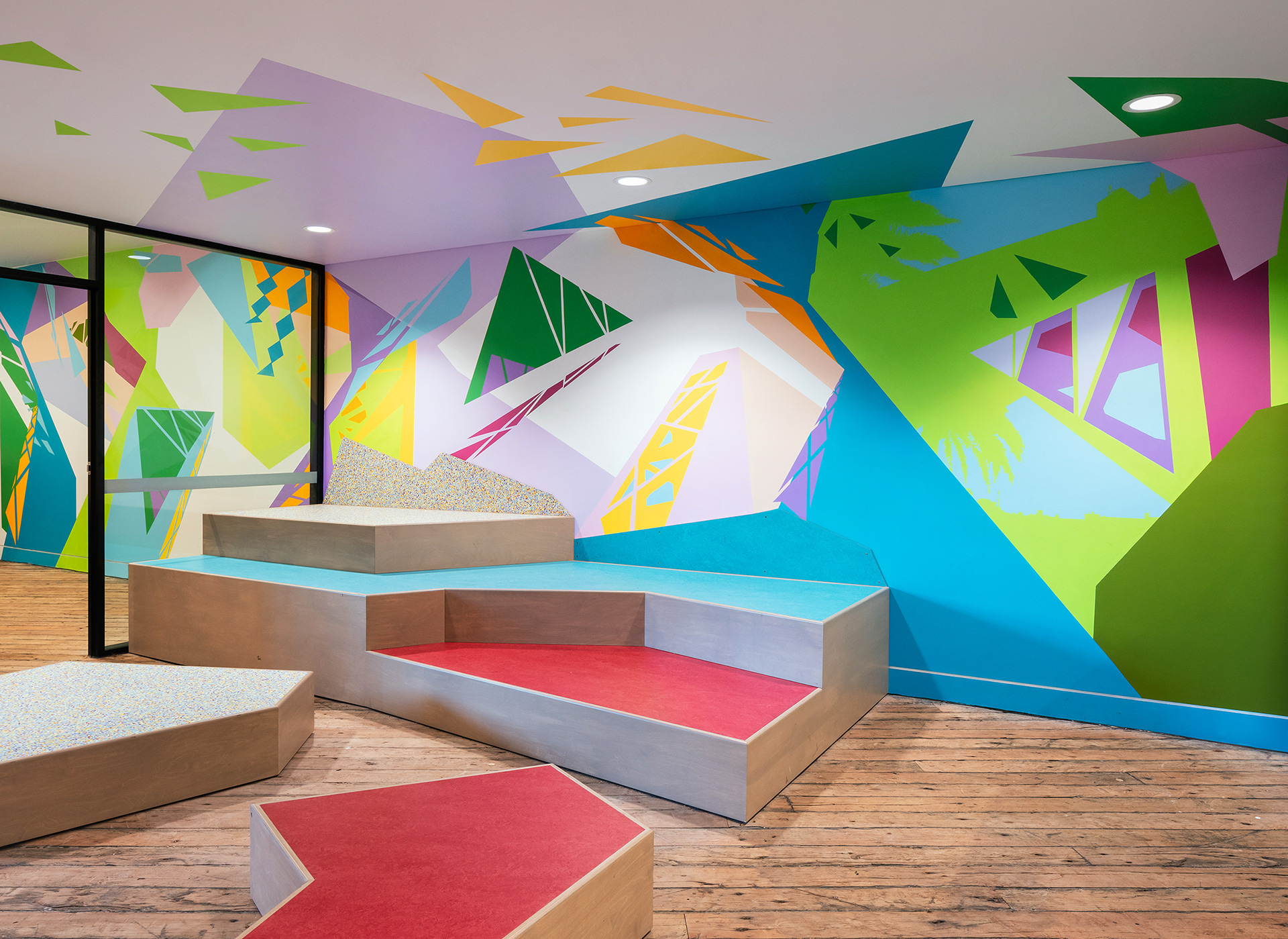 CHILLZONE MURAL INSPIRED BY SYDNEY HARBOUR BRIDGE BY MERRYN TREVETHAN AT ATYP