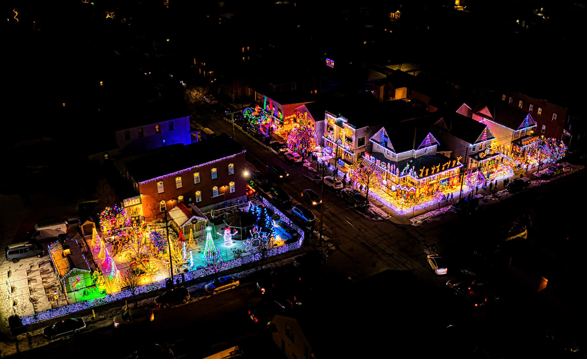 DRONE LIGHTS — BROOKLYN AERIALS