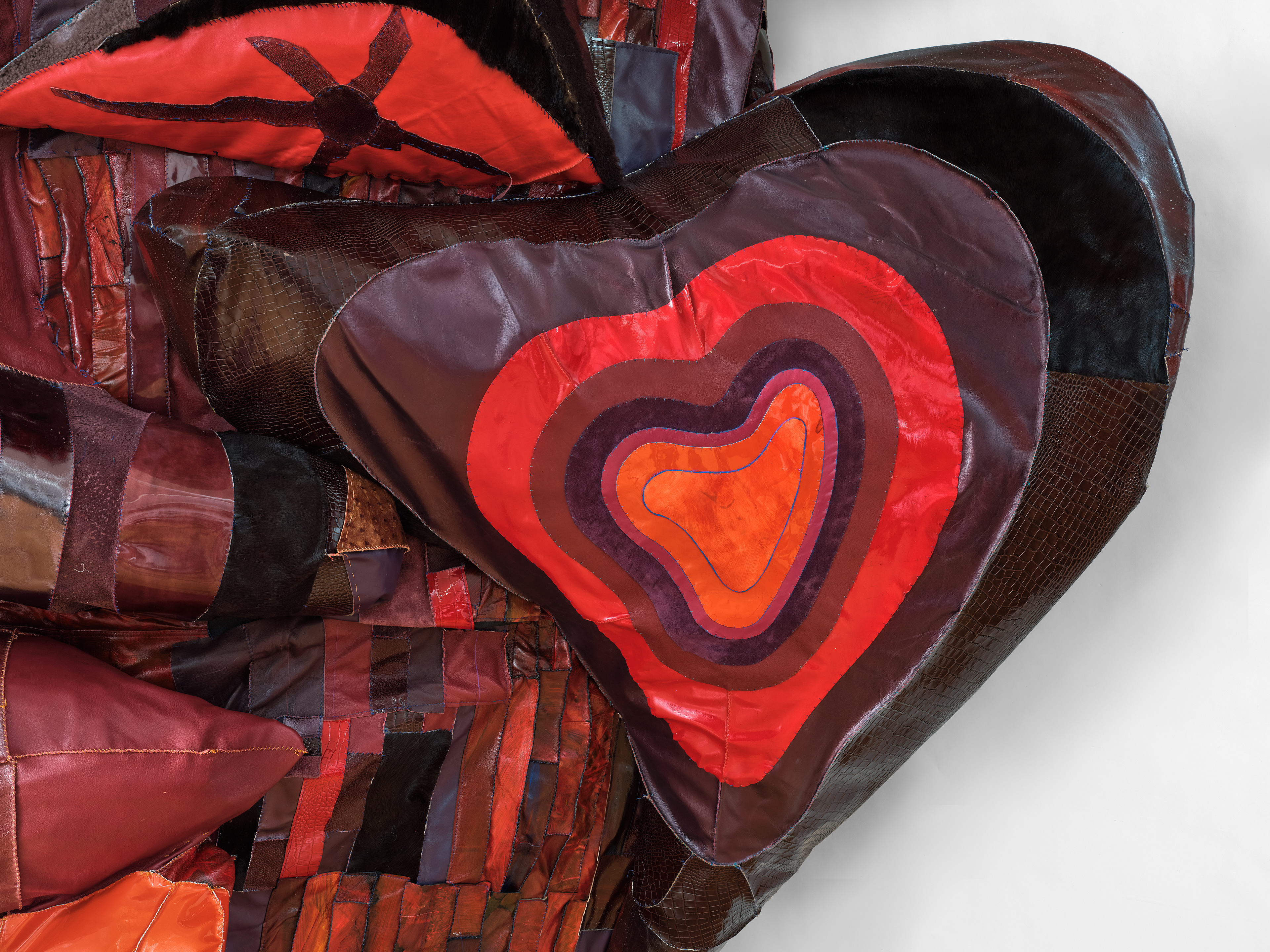 Vena Cava, 2021 Recycled Leather, Acrylic Paint, Coated Nylon, Steel Armature. 121.5 x 84 x 43 in (308.61 x 213.36 x 109.22 cm)