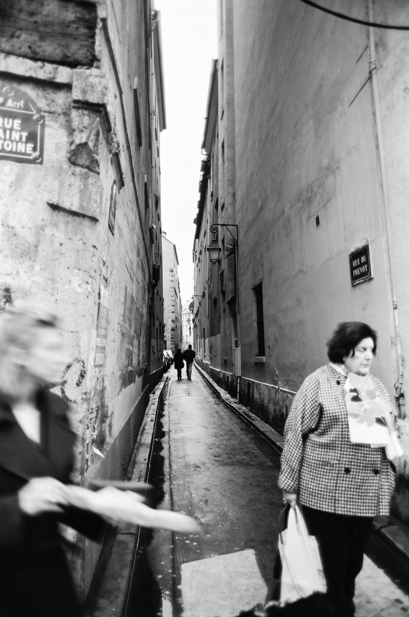 December Paris