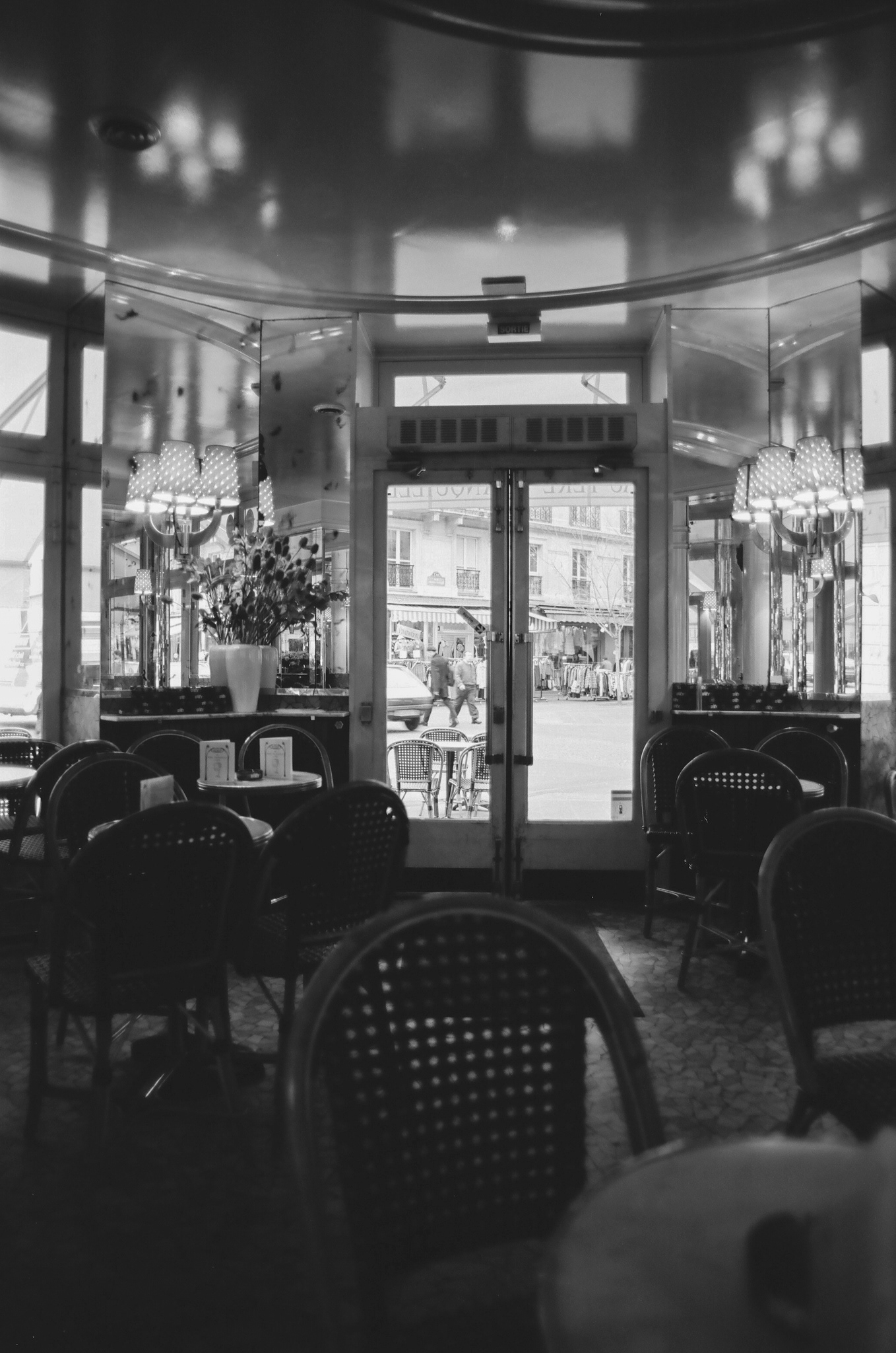 December Paris