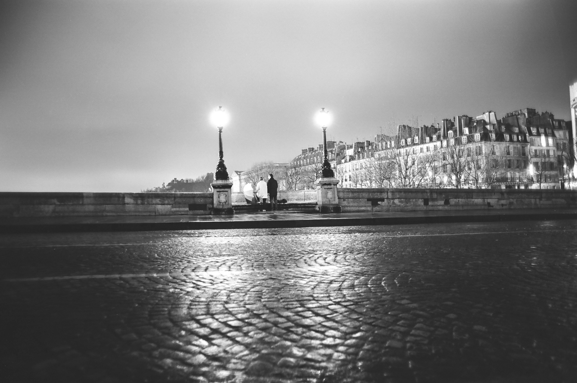 December Paris