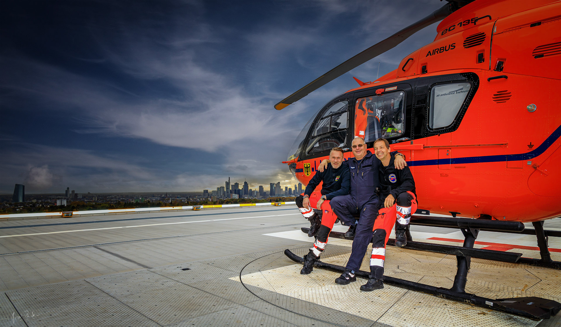 130 041122 FlyOut Stormi Hans Uwe