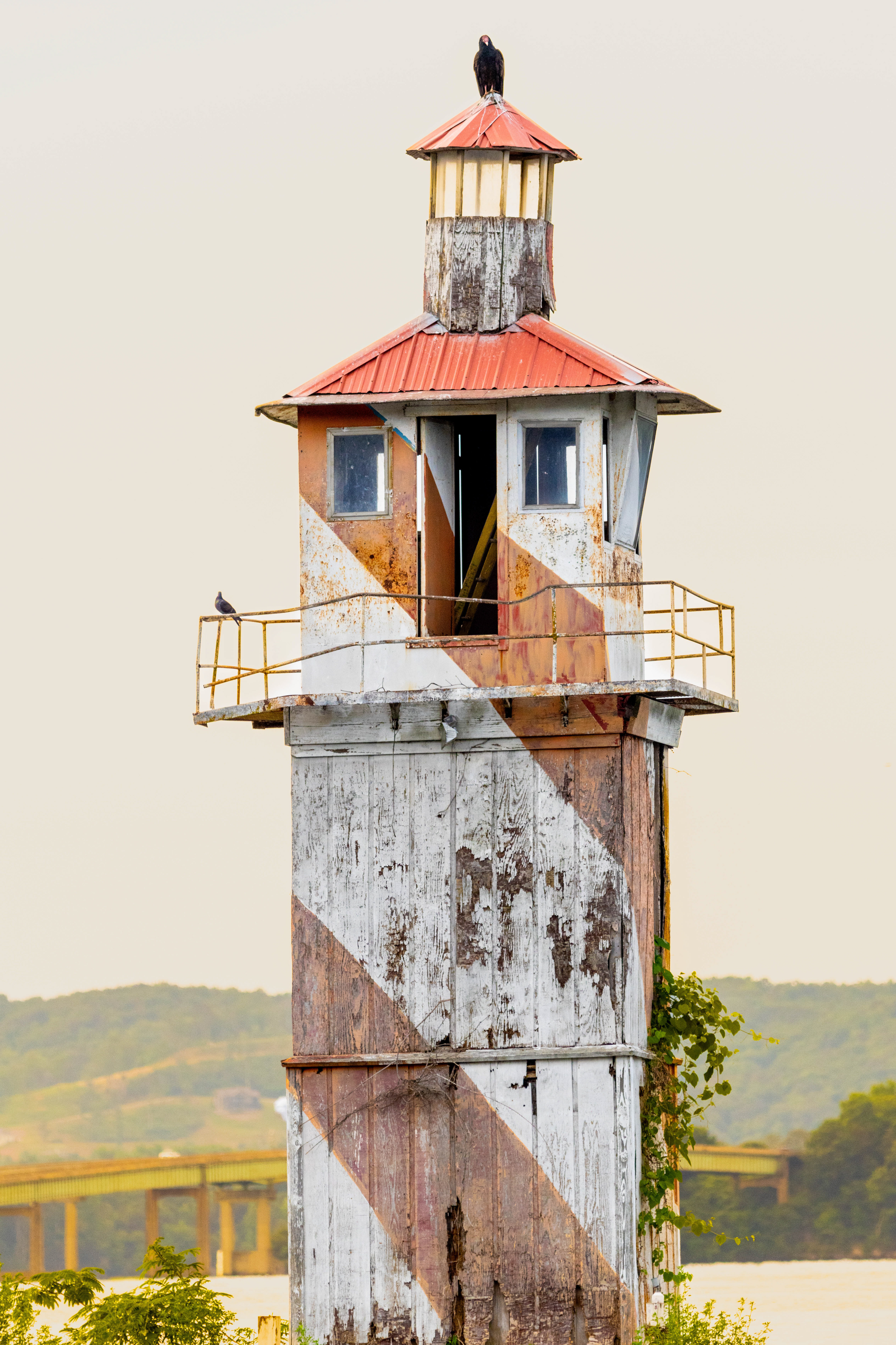 Old Lighthouse, Gunterville, AL34°20'52"N 86°16'32"W