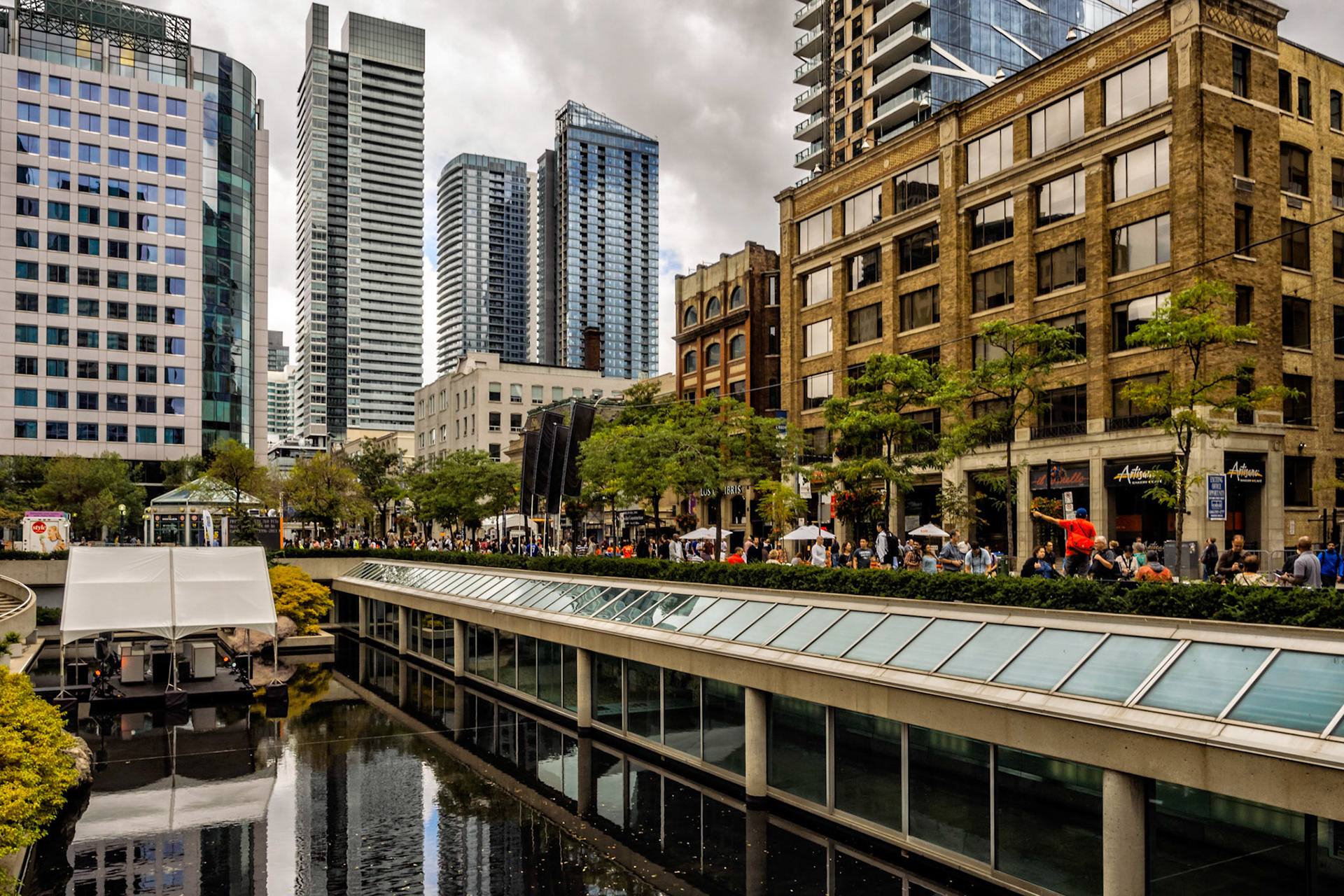 View along King Street West in downtown, Toronto, Ontario.