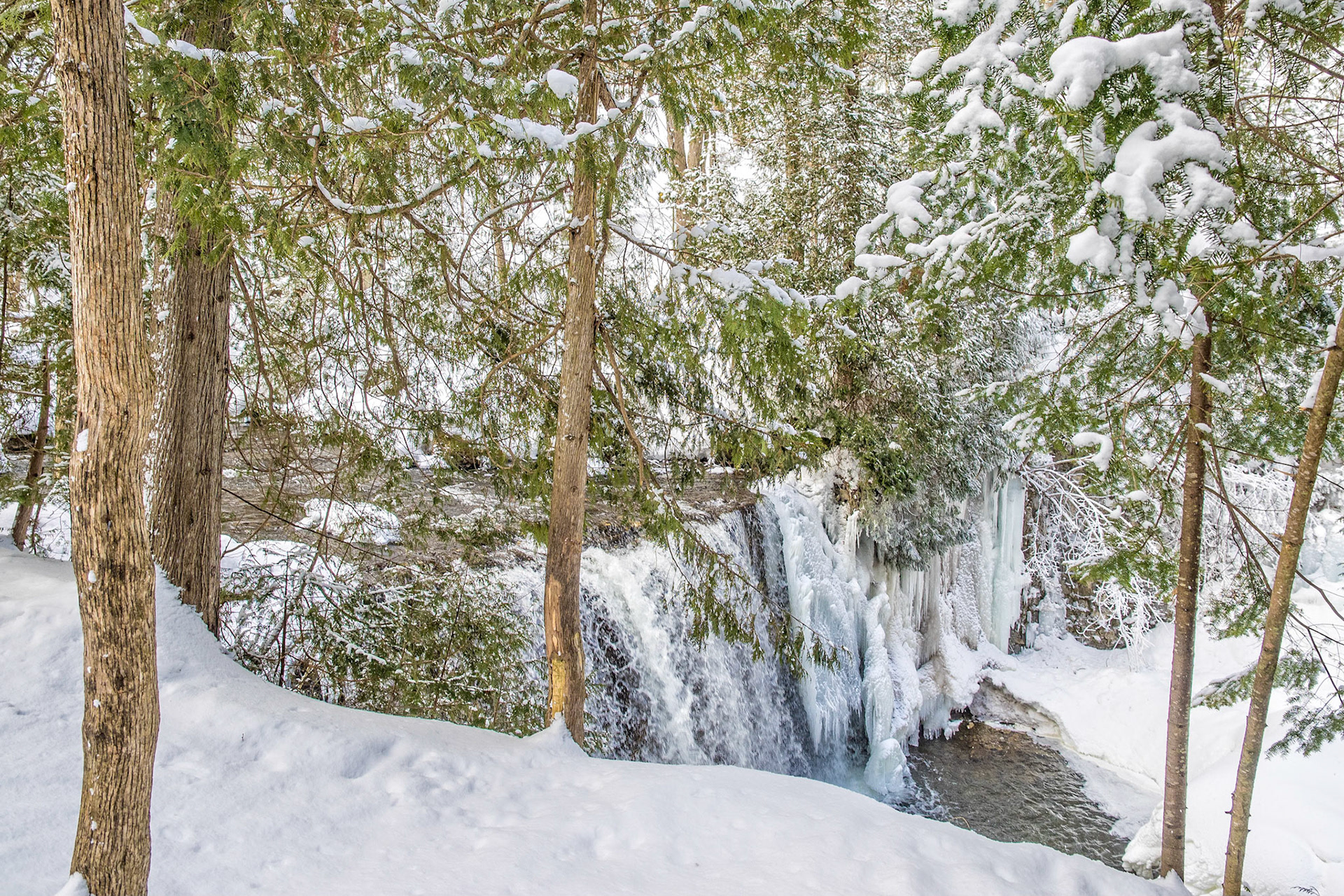 A winter scene with Hoggs Falls near Flesherton, Ontario.