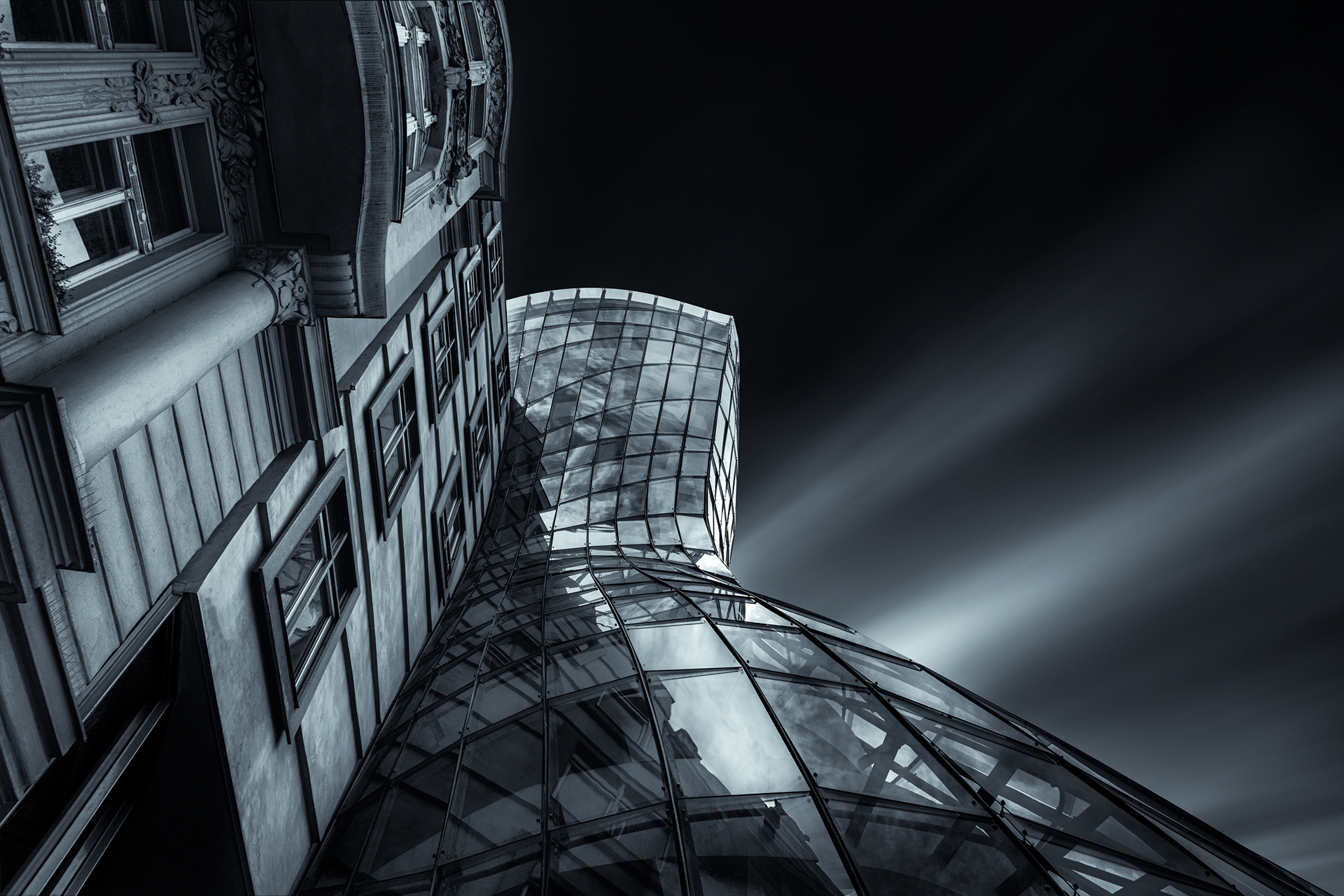 Curves - Prague