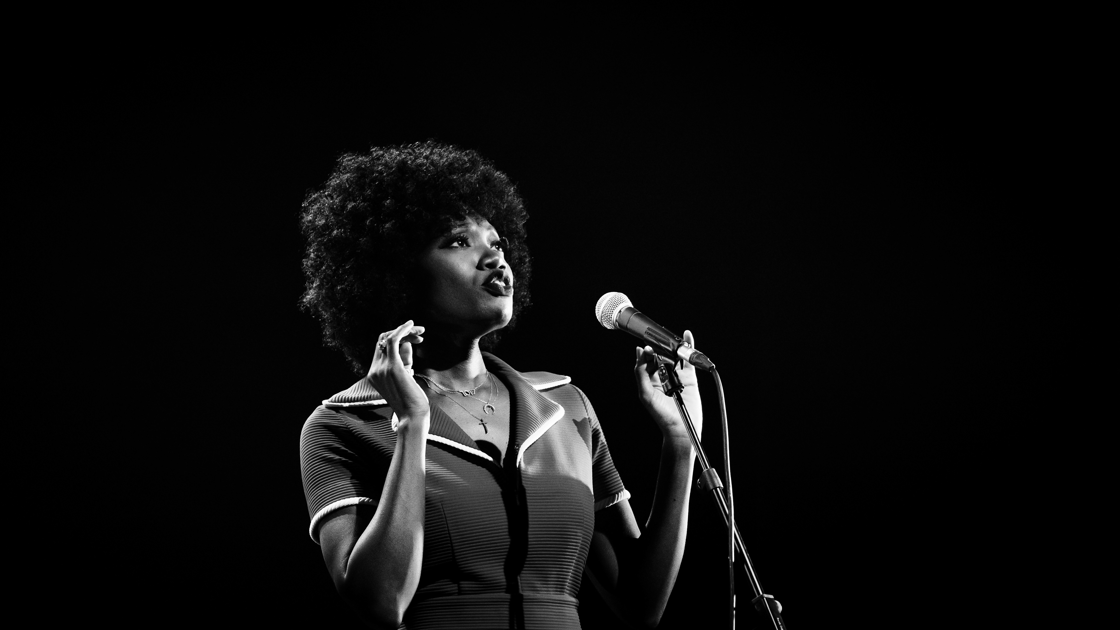Natalie Bergman (Elisa Latrice)