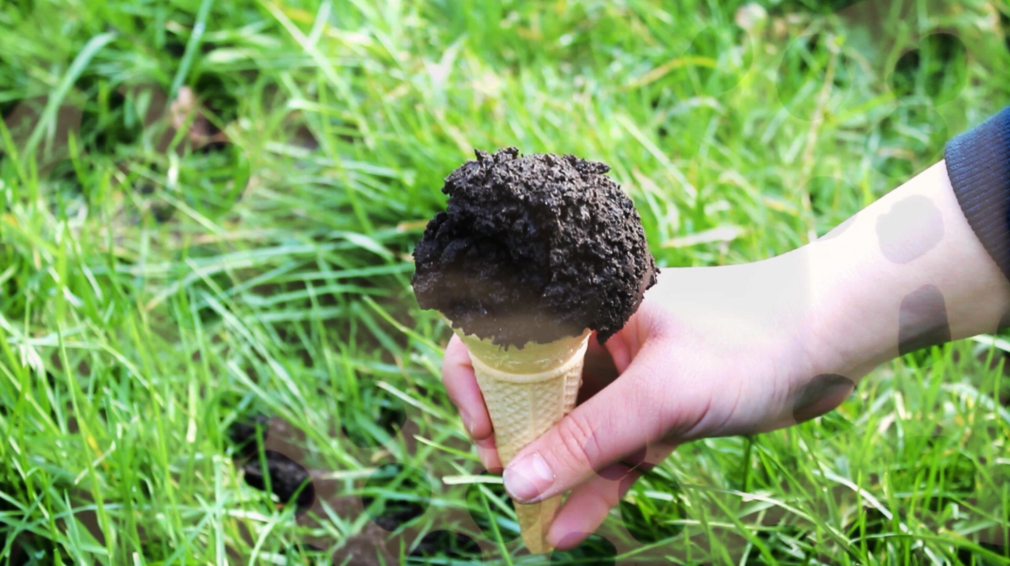 Still from pixalation "Bubble" 