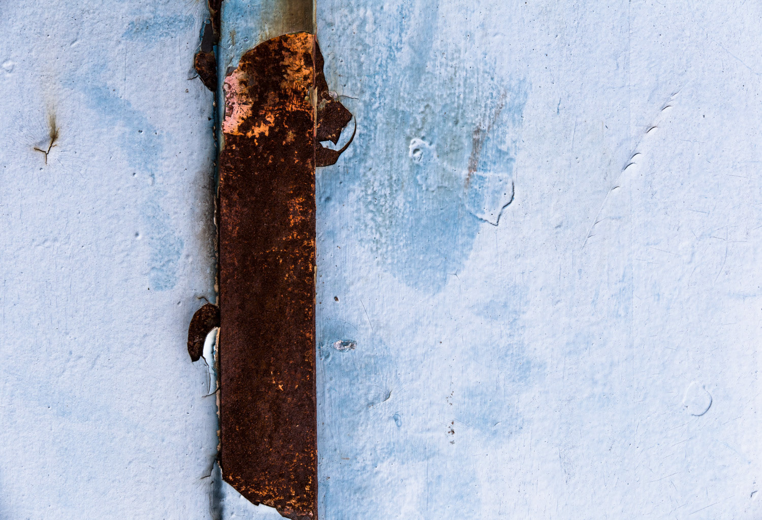 Rusty Bar with Blue and White