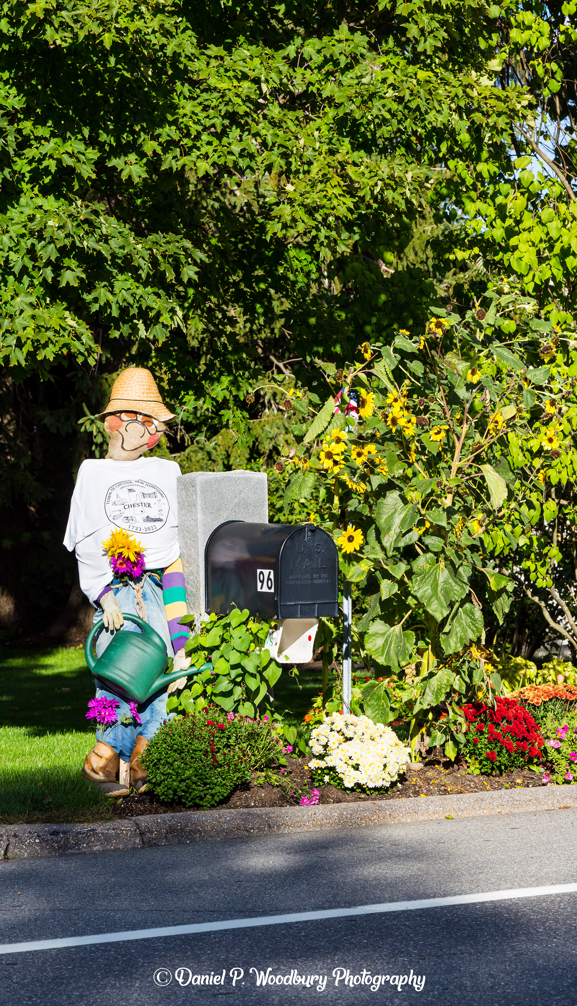 Mel, The Gardenin' Scarecrow