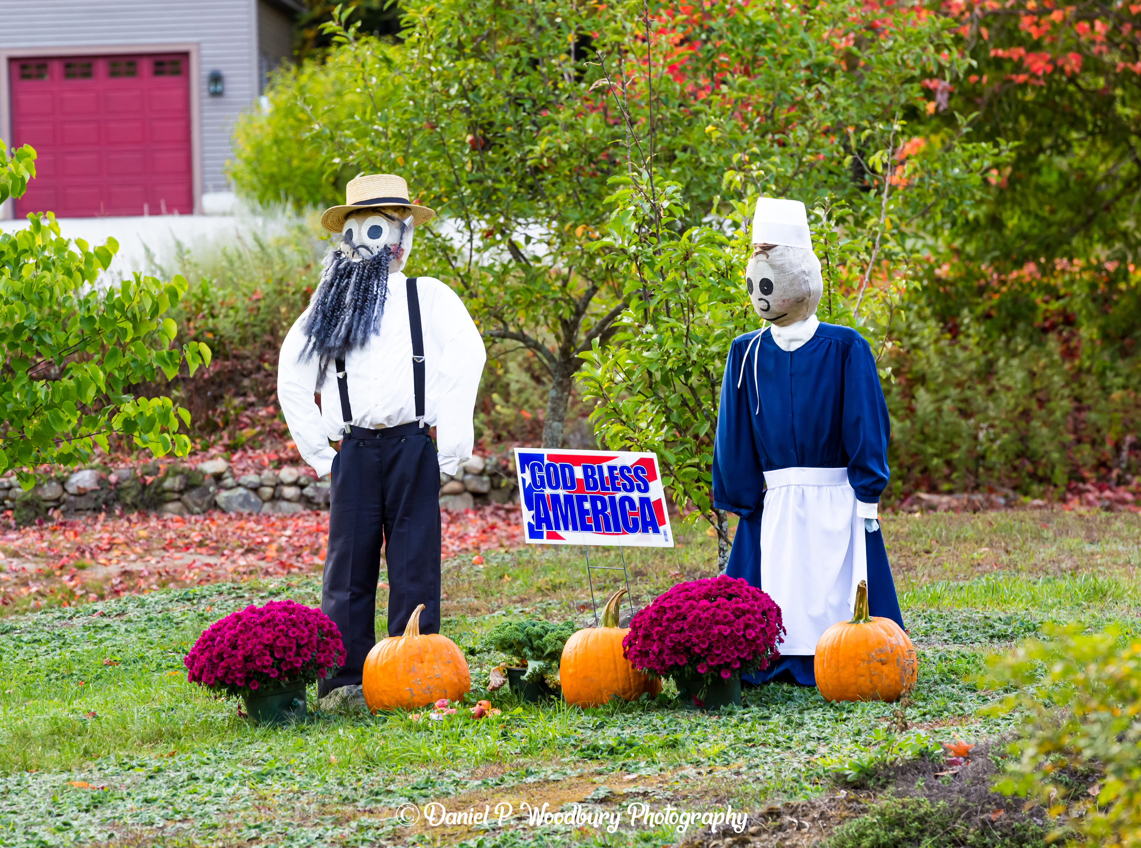 Amish Farmin' Scarecrows