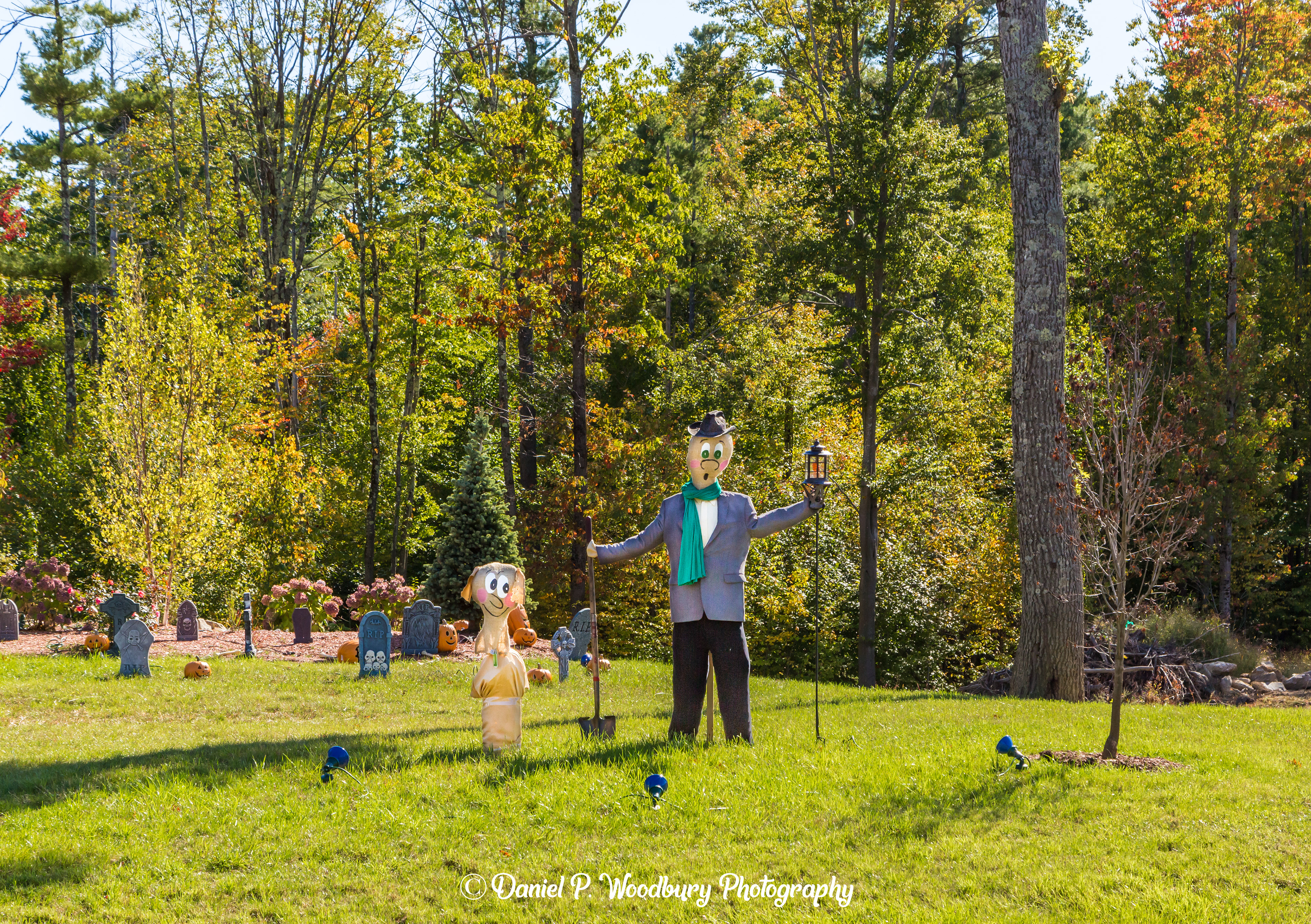 Grave Keepin' Scarecrows