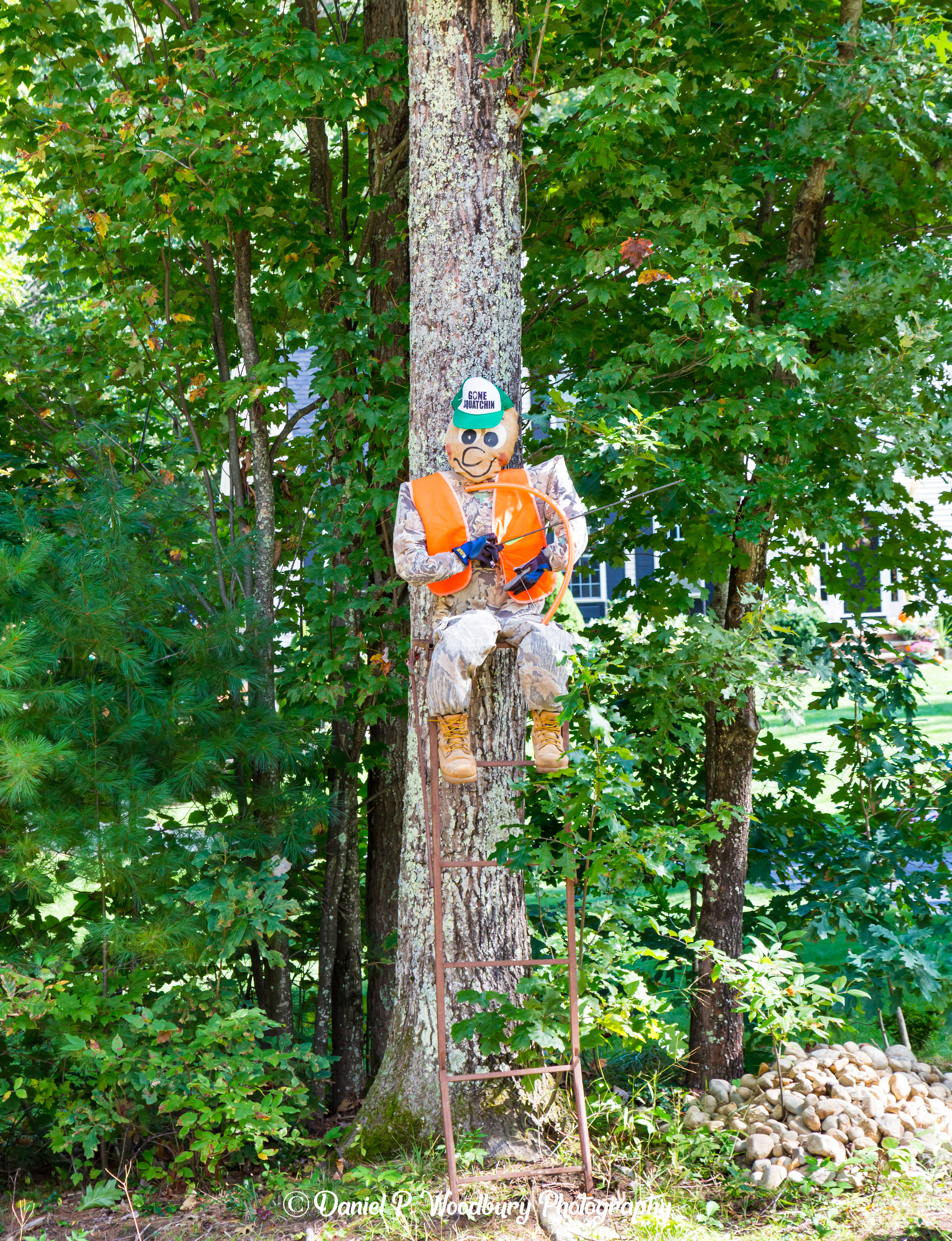 Sasquatch Huntin' Scarecrow