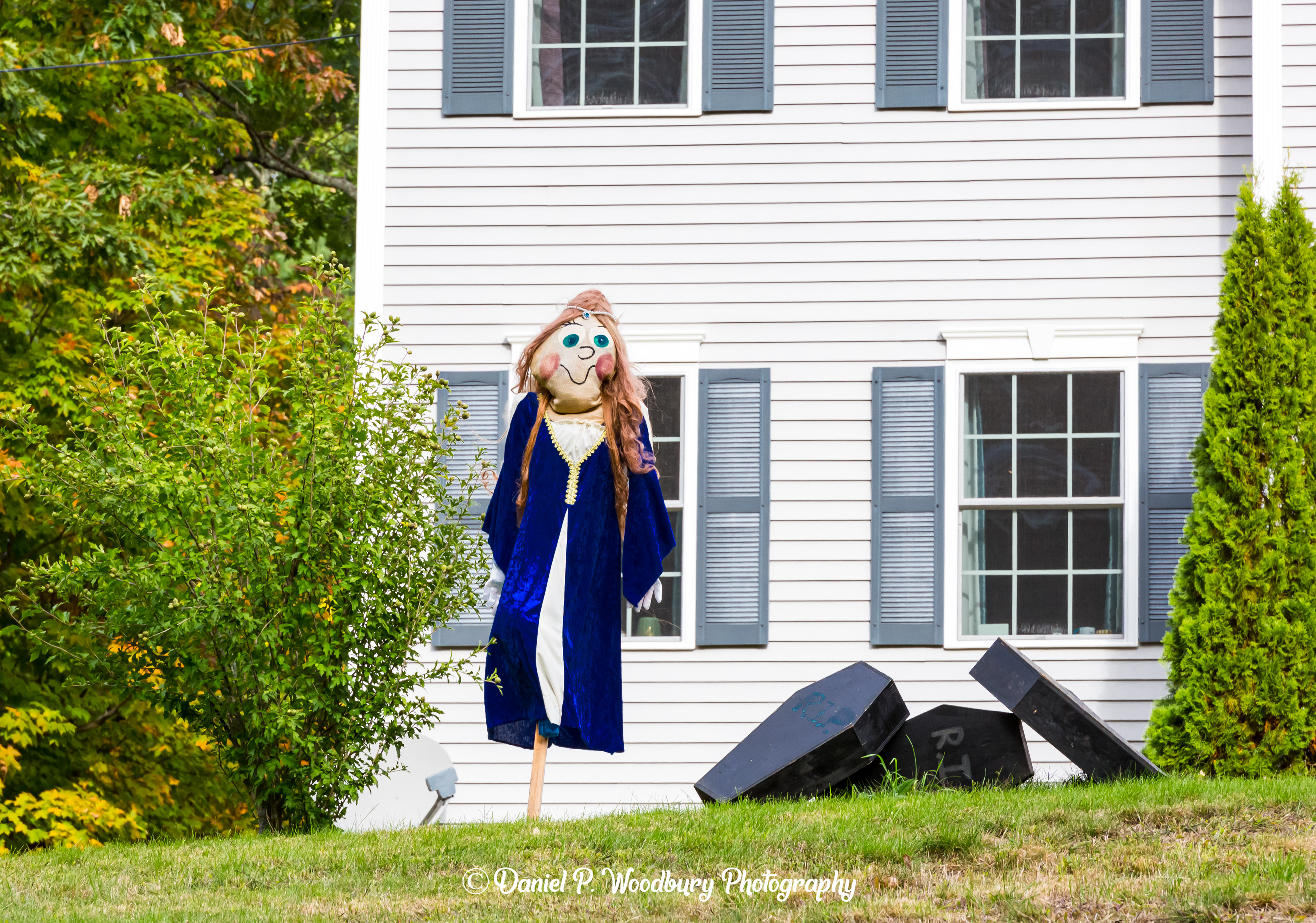 Graveyard Girl Scarecrow