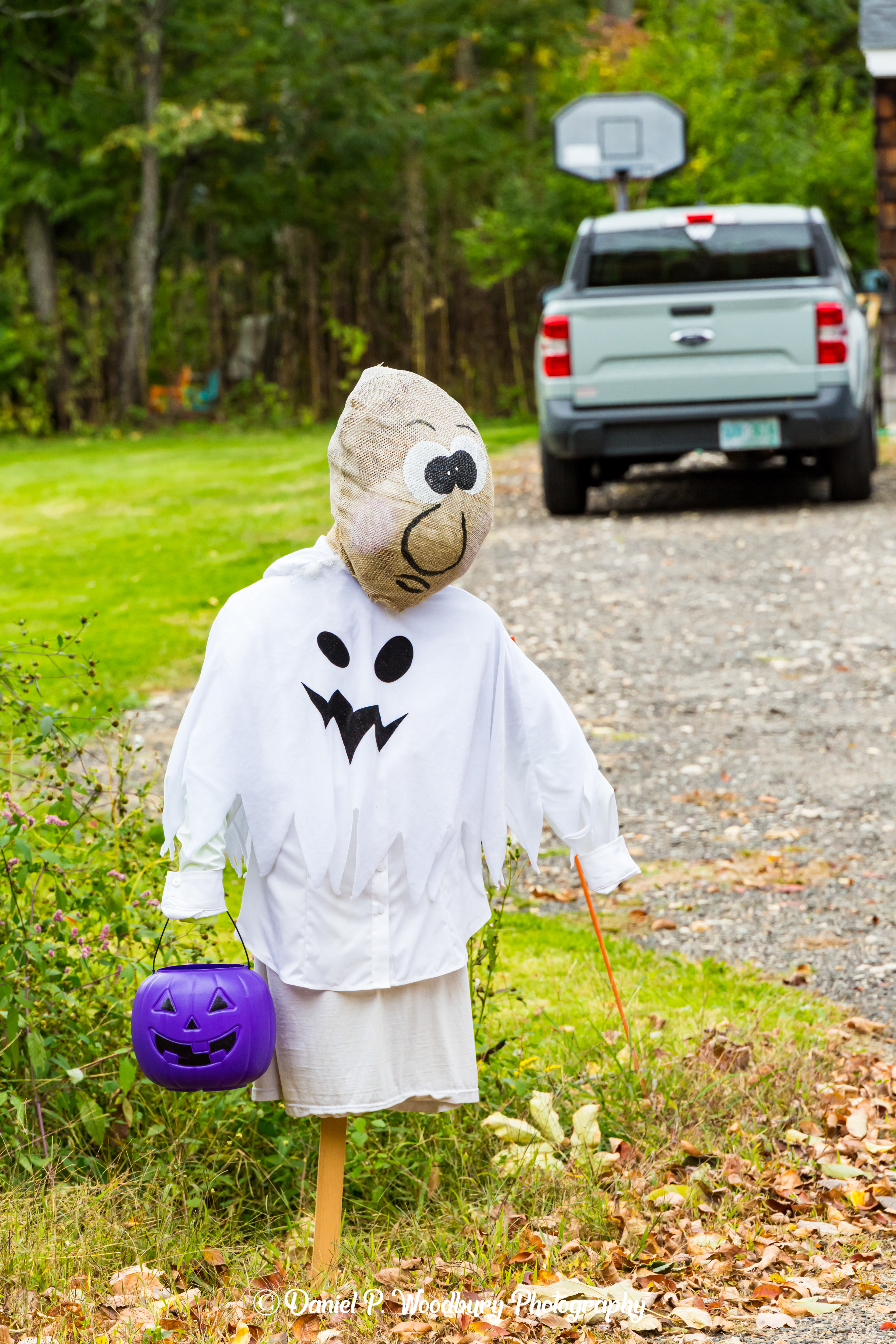 Trick Or Treatin' Scarecrow