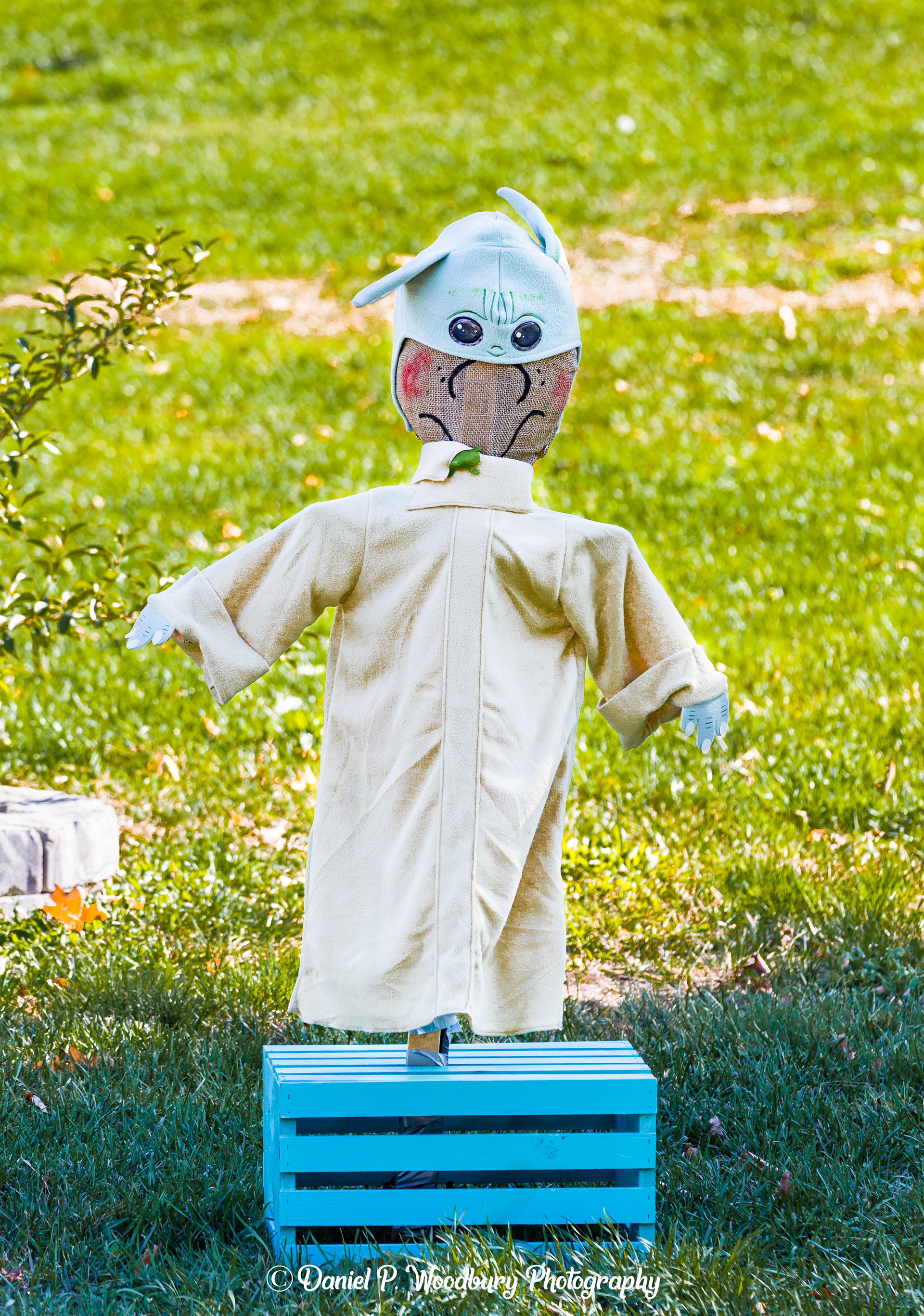 Baby Yoda Scarecrow