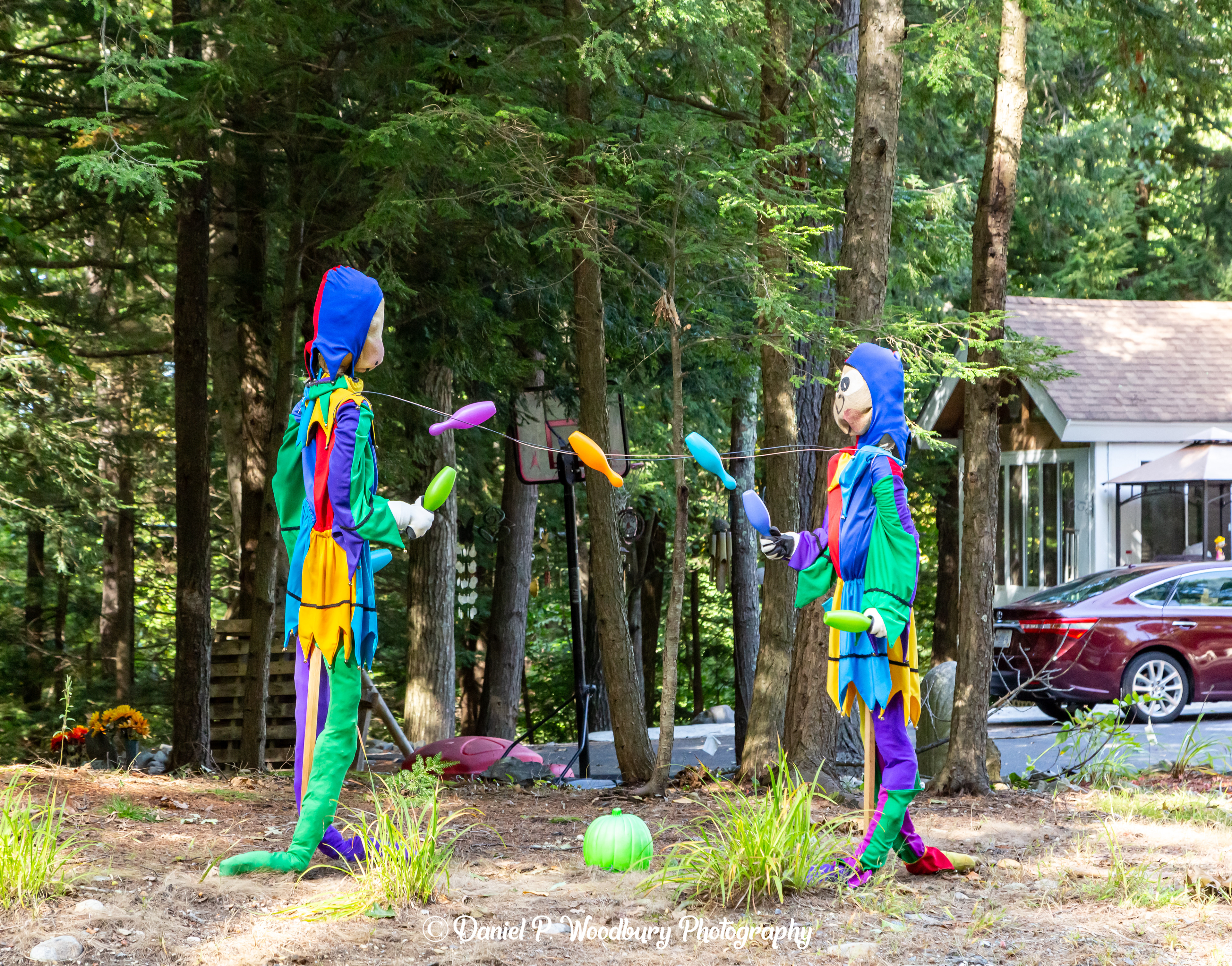 Jugglin' Scarecrows