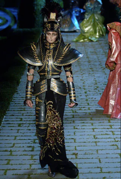 Look 38