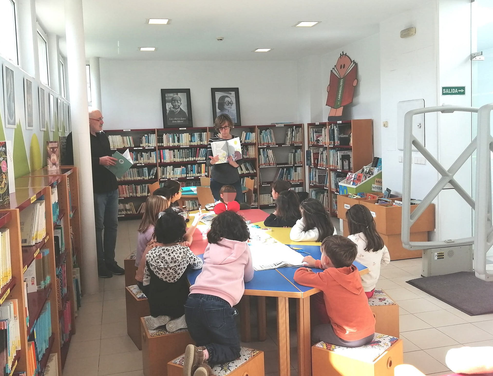 Biblioteca de Riañu