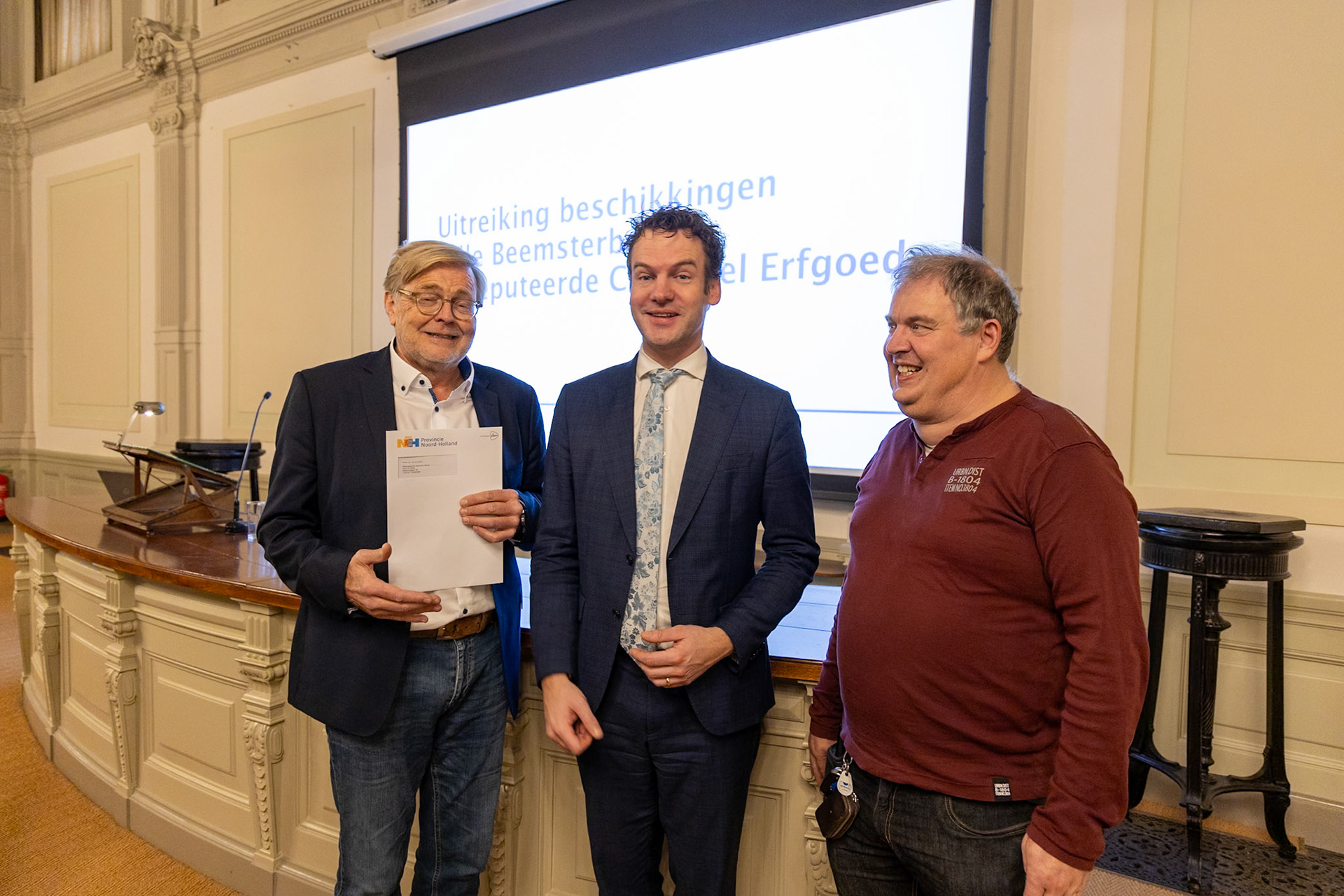 Uitreiking door Jelle Beemsterboer