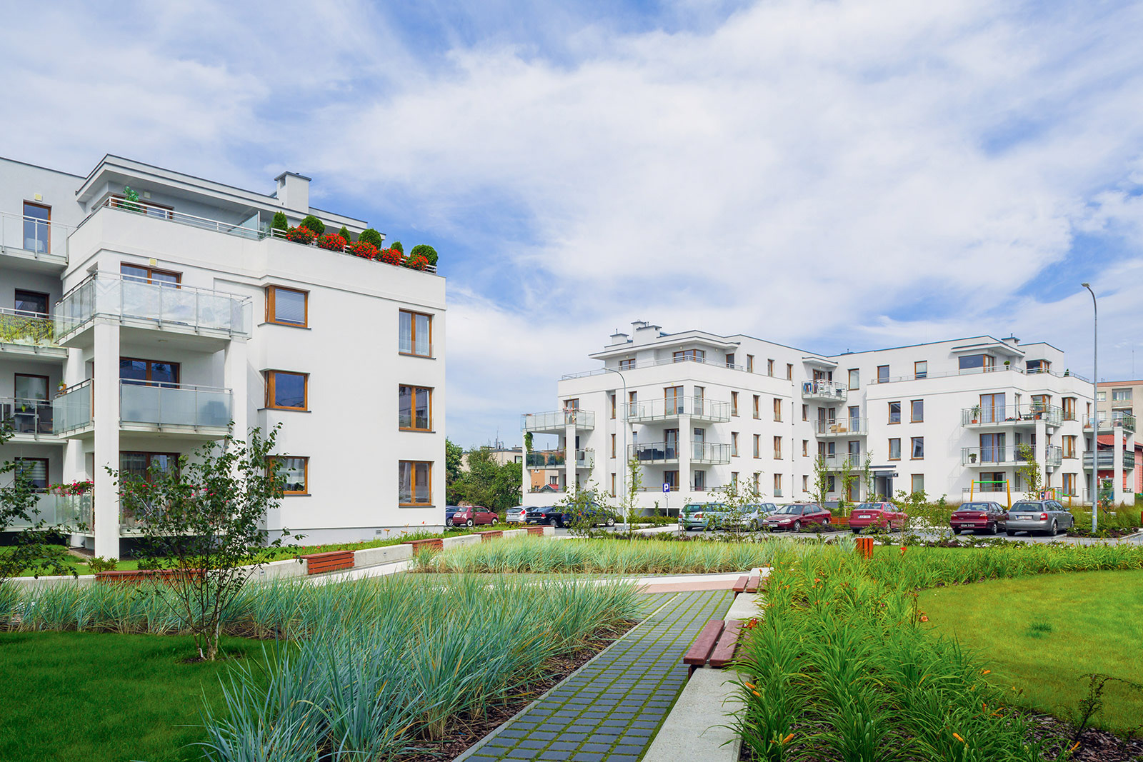 Sesja fotograficzna budynków mieszkalnych na Osiedlu Kopernika w Kwidzynie dla pracowni projektowej Tandem Studio.