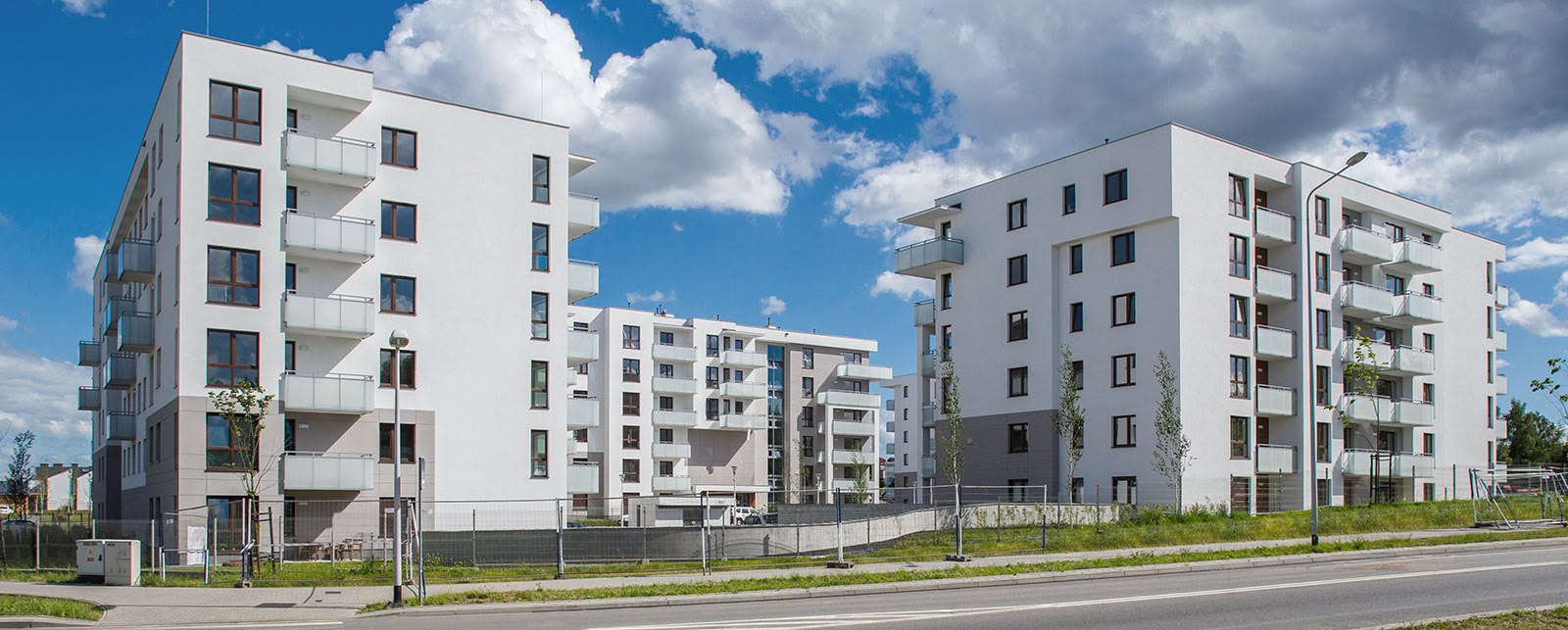 Kompleksowe sesje zdjęciowe trzech osiedli mieszkaniowych Alfa Park w Gdańsku wykonane dla dewelopera.