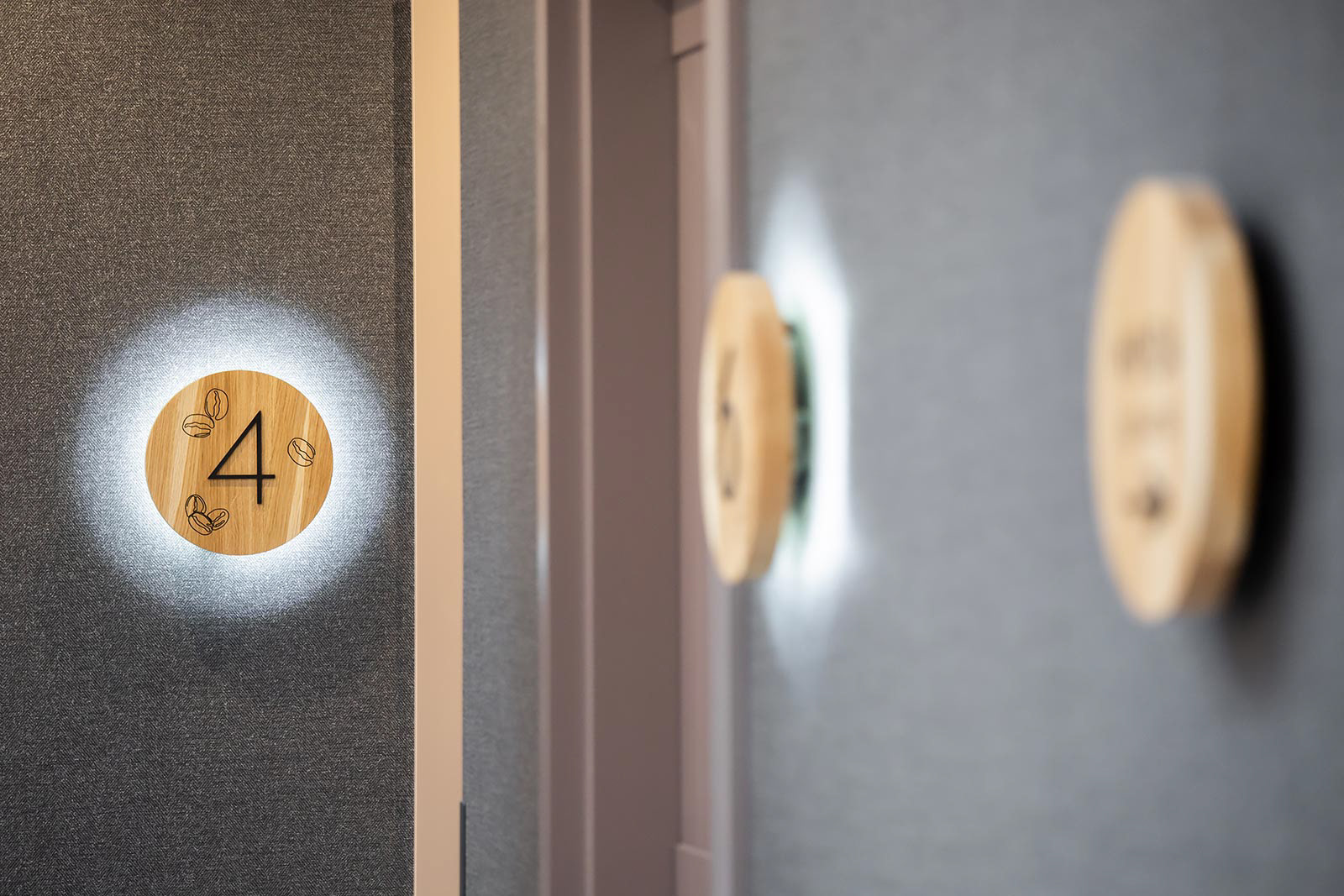 Fotografie wnętrz pomieszczeń komercyjnych hotelu Darboven zlokalizowanego koło Gdyni.  